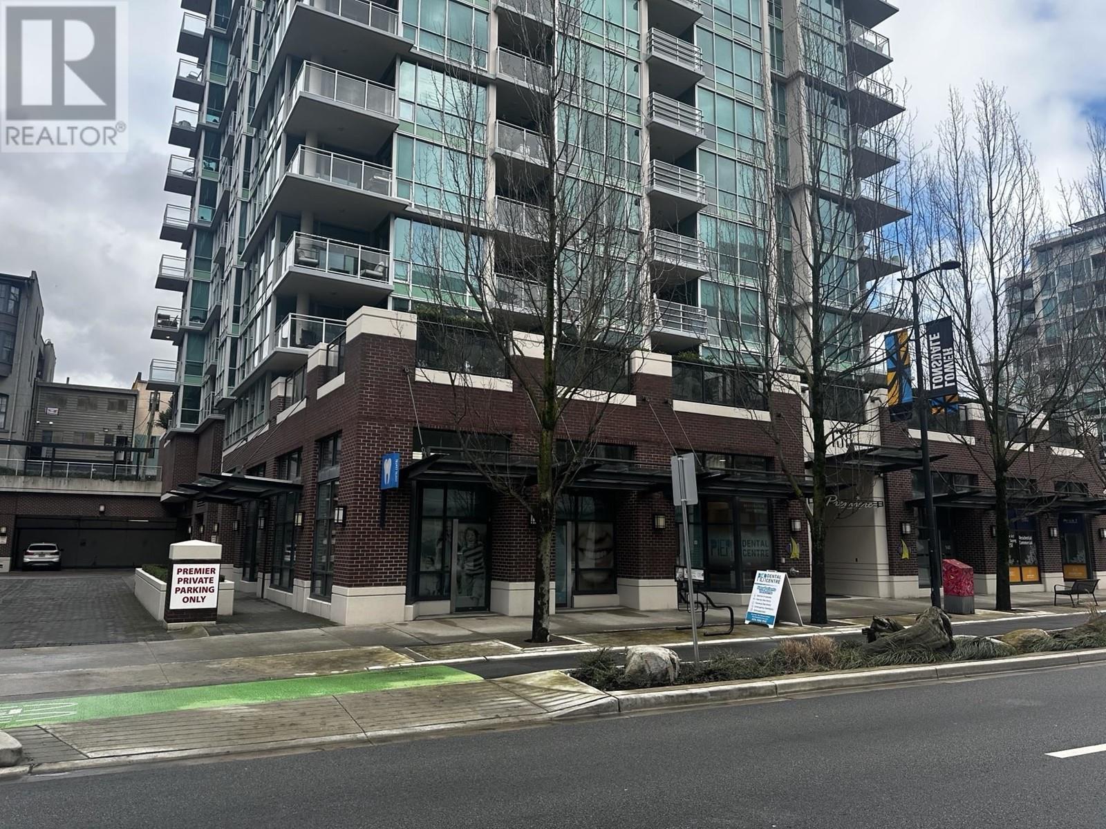 132, 134, 136 E Esplanade Avenue, North Vancouver, British Columbia  V7L 4X9 - Photo 1 - C8066898