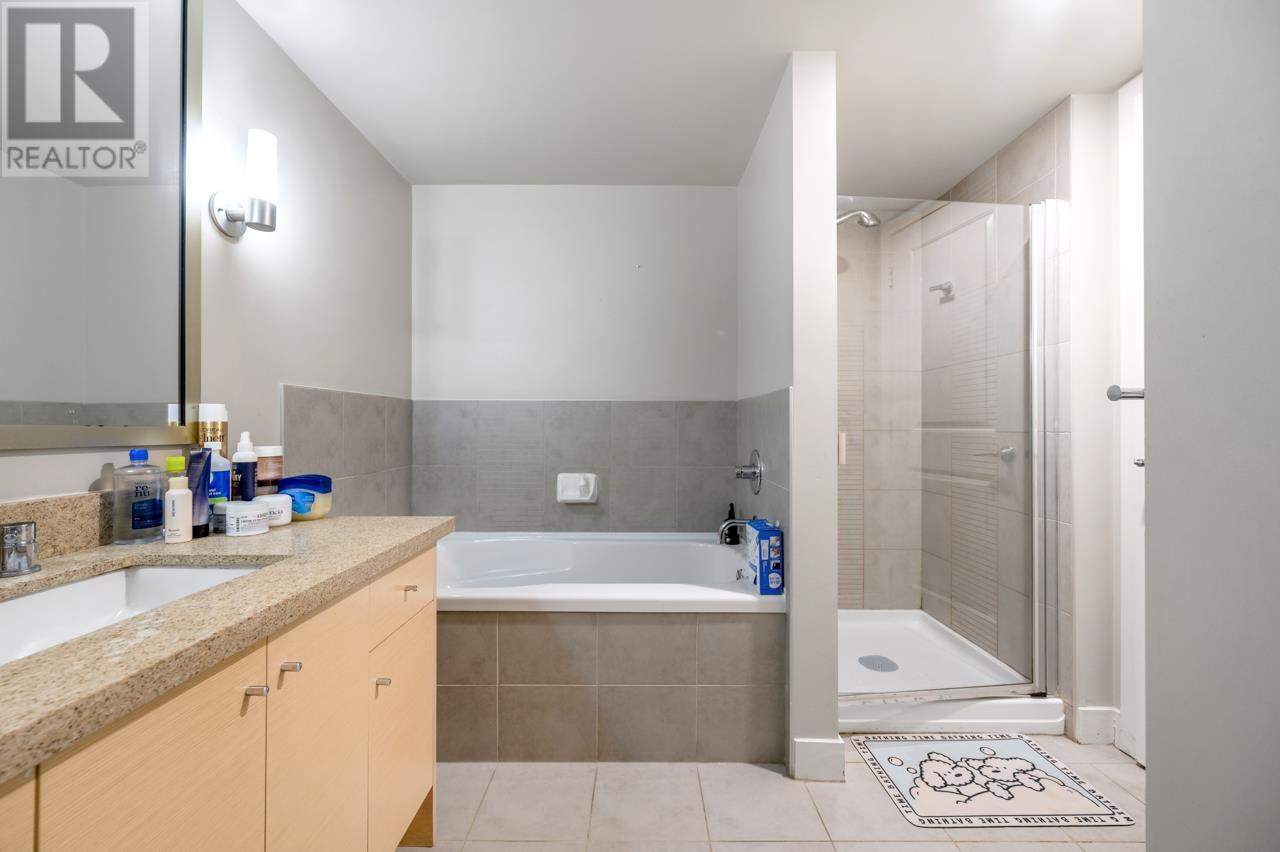 Listing Picture 16 of 26 : 1608 6333 KATSURA STREET, Richmond / 烈治文 - 魯藝地產 Yvonne Lu Group - MLS Medallion Club Member