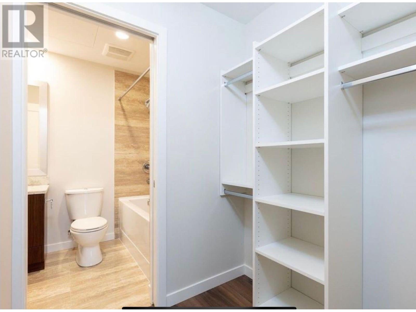 Listing Picture 6 of 11 : 705 8699 HAZELBRIDGE WAY, Richmond / 烈治文 - 魯藝地產 Yvonne Lu Group - MLS Medallion Club Member