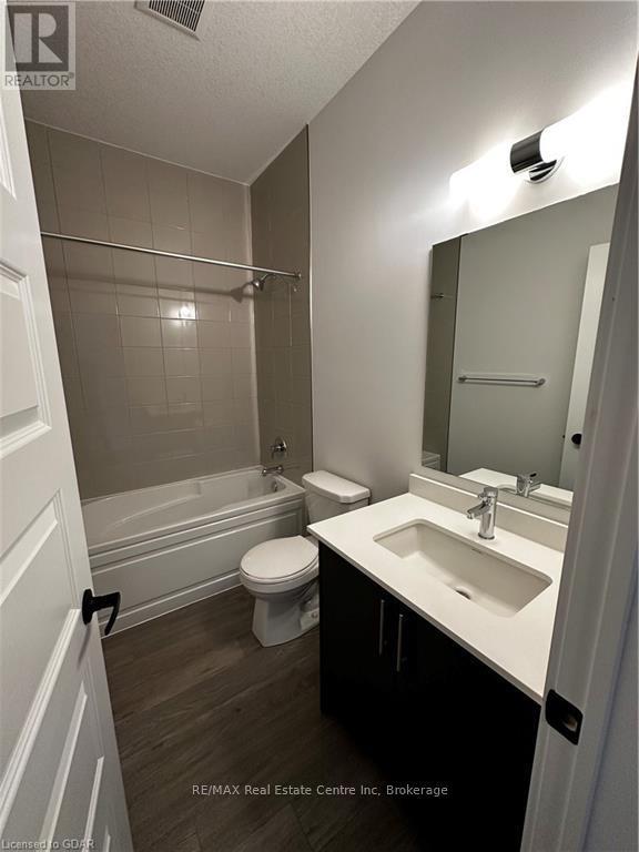 42 - 99 Roger Street, Waterloo, Ontario  N2L 1A4 - Photo 16 - X11988353