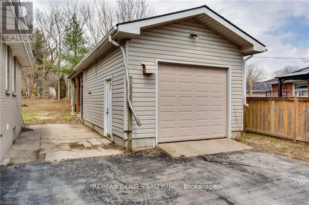Property at 141 FAIRMONT AVENUE image 3