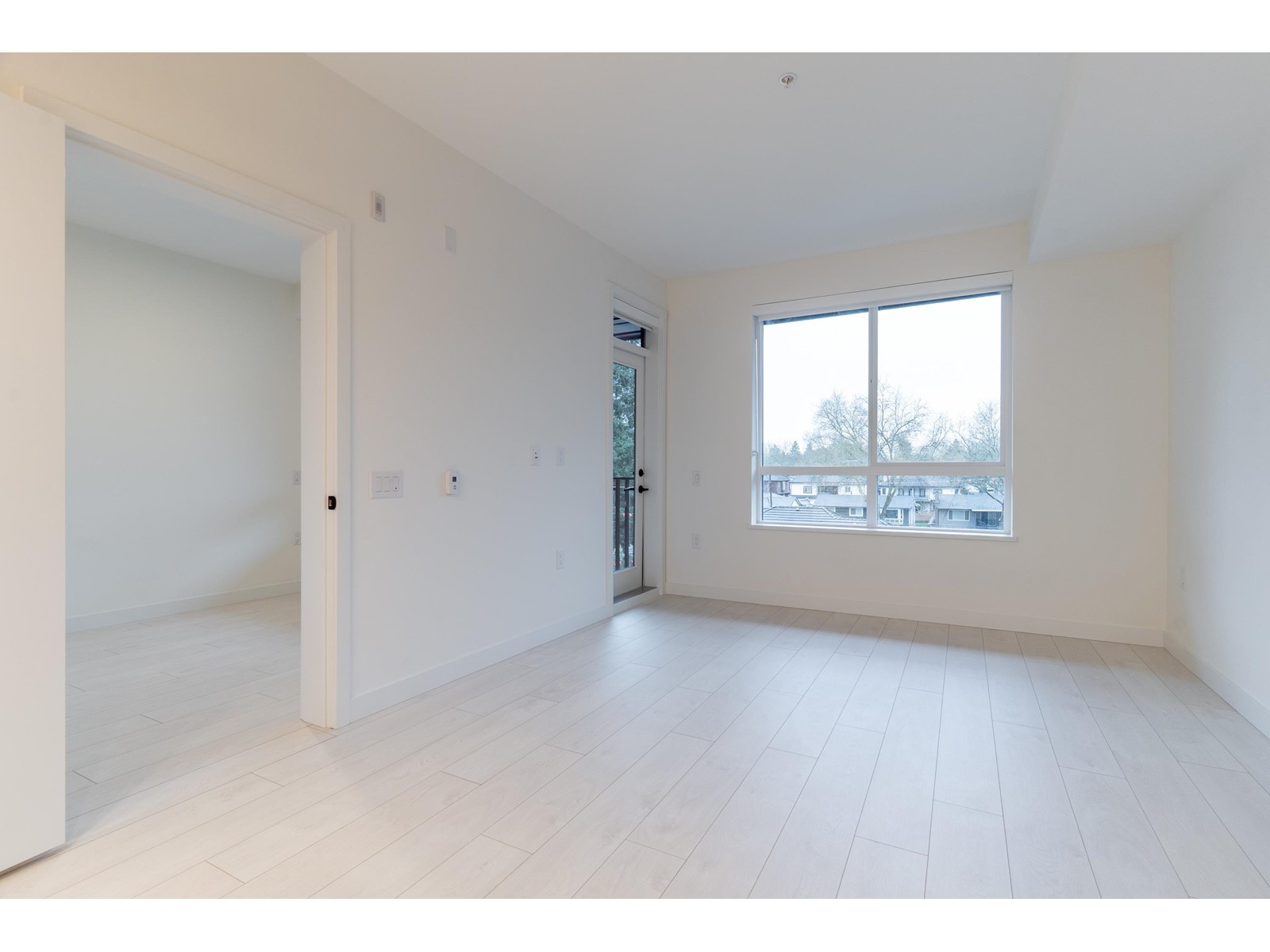 504 13439 94a Avenue, Surrey, British Columbia  V3V 0G9 - Photo 11 - R2970643