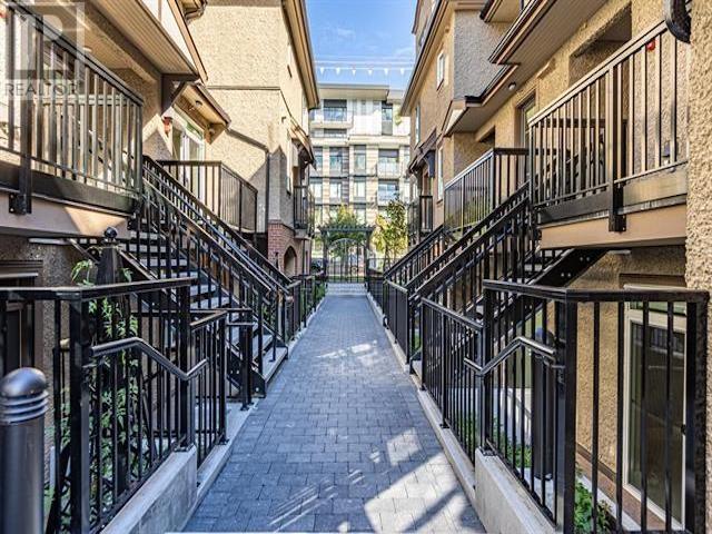 7511 Yukon Street, Vancouver, British Columbia  V5X 2Y4 - Photo 4 - R2970678