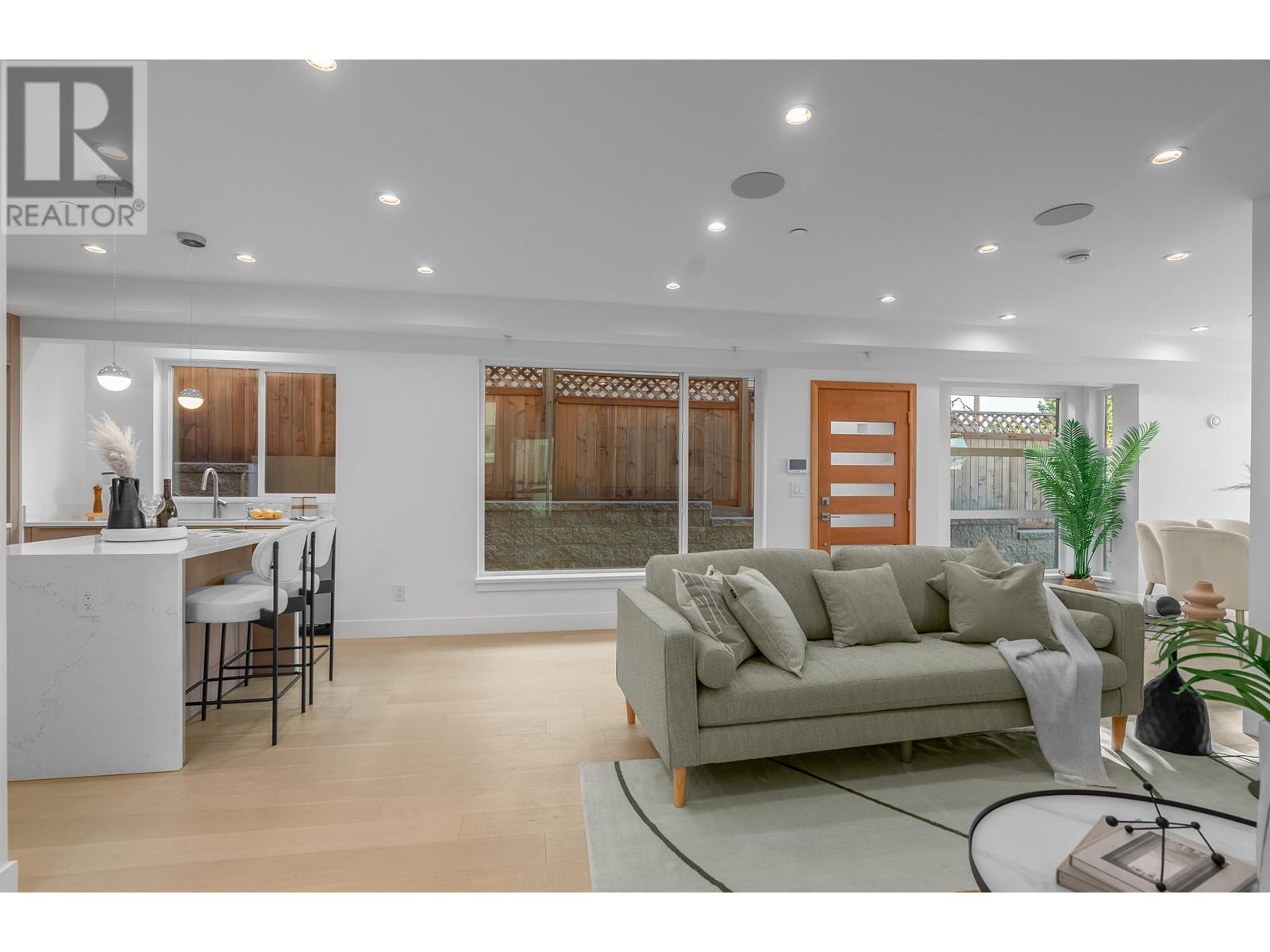 1 434 E 1st Street, North Vancouver, British Columbia  V7L 1B7 - Photo 14 - R2970702