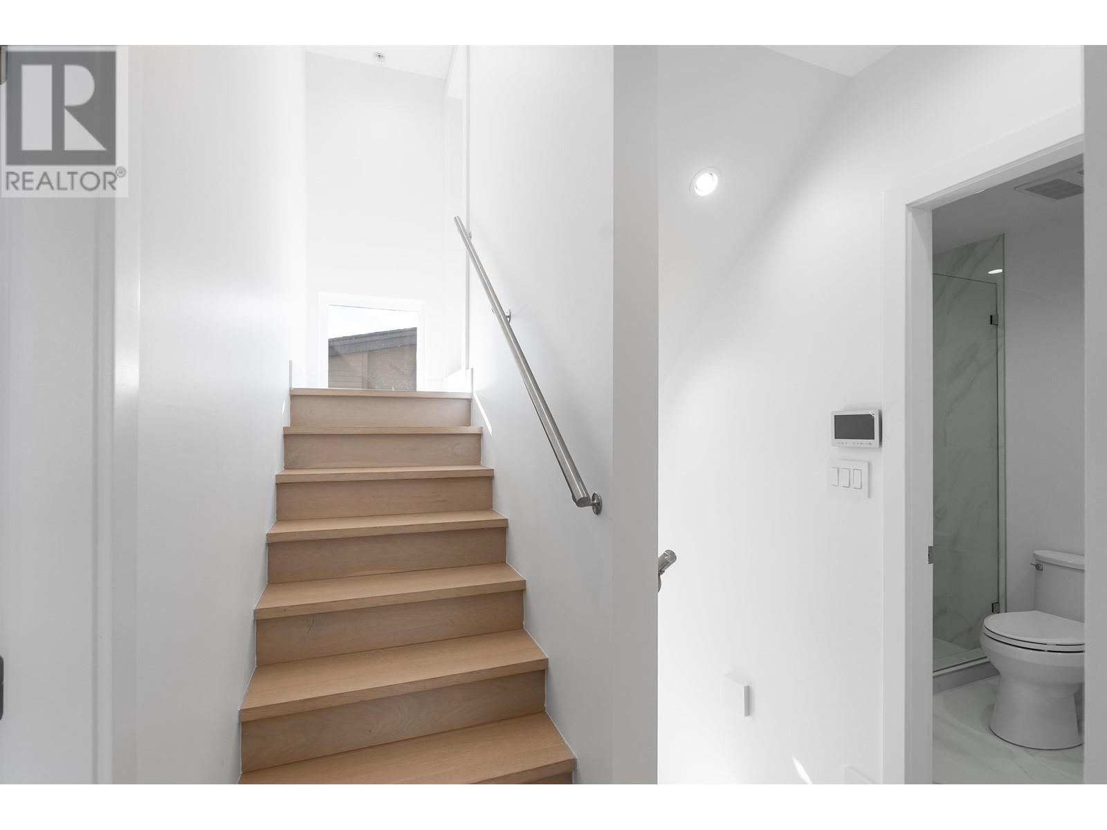 1 434 E 1st Street, North Vancouver, British Columbia  V7L 1B7 - Photo 29 - R2970702