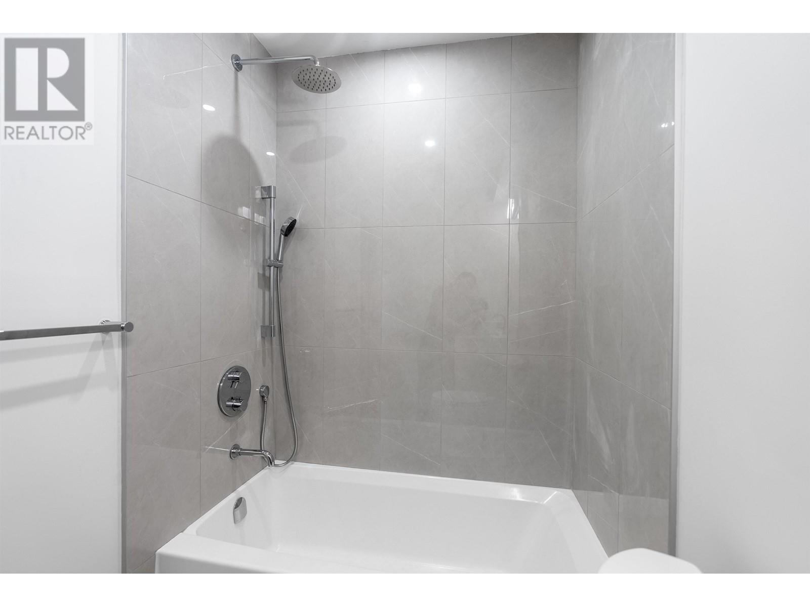 1 434 E 1st Street, North Vancouver, British Columbia  V7L 1B7 - Photo 34 - R2970702