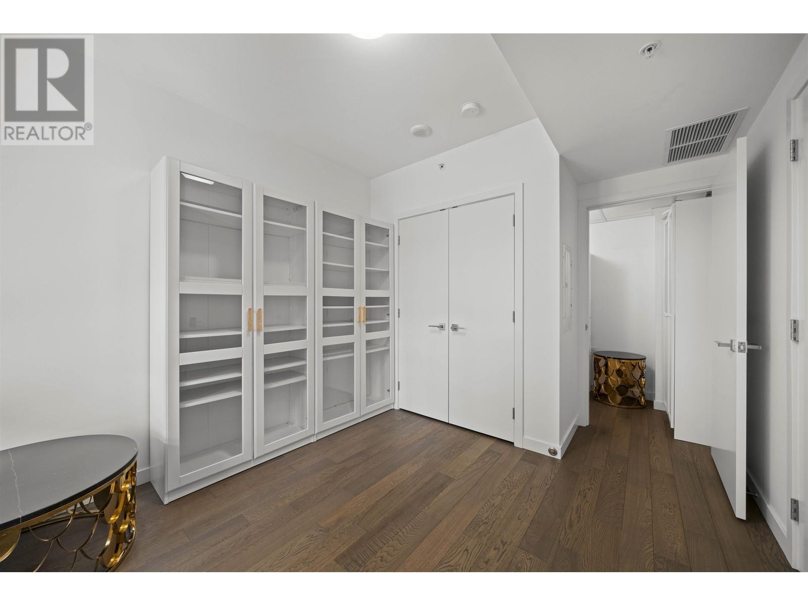 Listing Picture 24 of 40 : 1672 PULLMAN PORTER STREET, Vancouver / 溫哥華 - 魯藝地產 Yvonne Lu Group - MLS Medallion Club Member