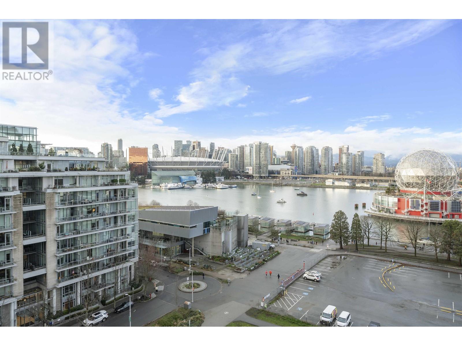 Listing Picture 38 of 40 : 1672 PULLMAN PORTER STREET, Vancouver / 溫哥華 - 魯藝地產 Yvonne Lu Group - MLS Medallion Club Member