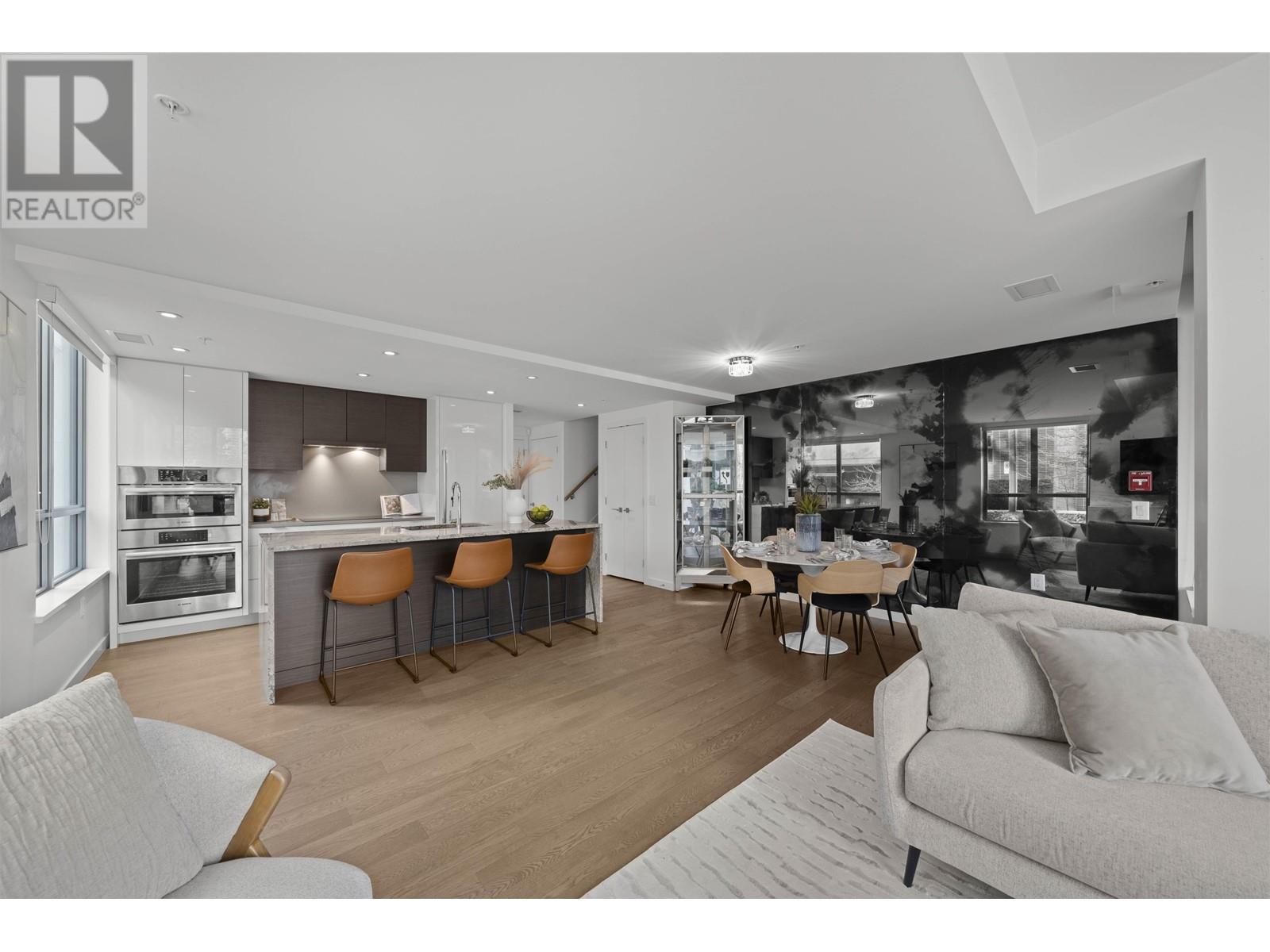 Listing Picture 5 of 40 : 1672 PULLMAN PORTER STREET, Vancouver / 溫哥華 - 魯藝地產 Yvonne Lu Group - MLS Medallion Club Member