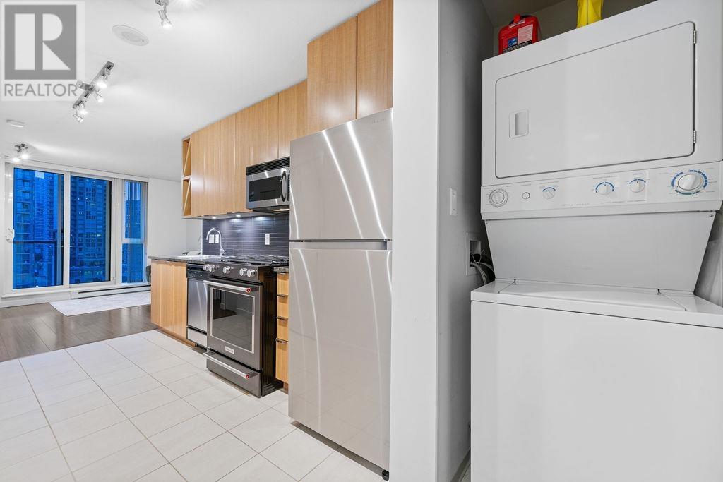 1403 1010 Richards Street, Vancouver, British Columbia  V6B 1G2 - Photo 9 - R2970734