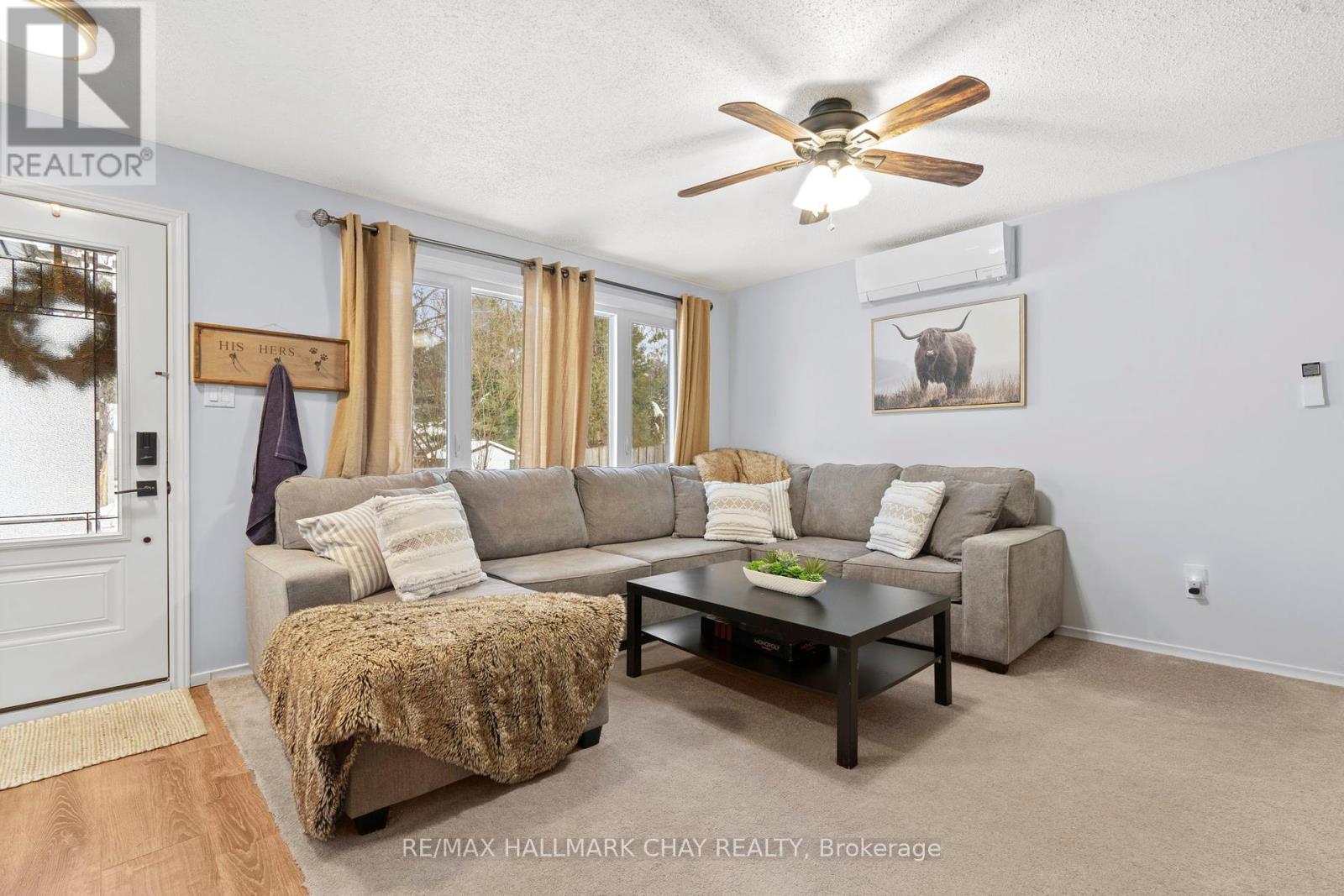 Property at 731 PINEGROVE AVENUE image 4