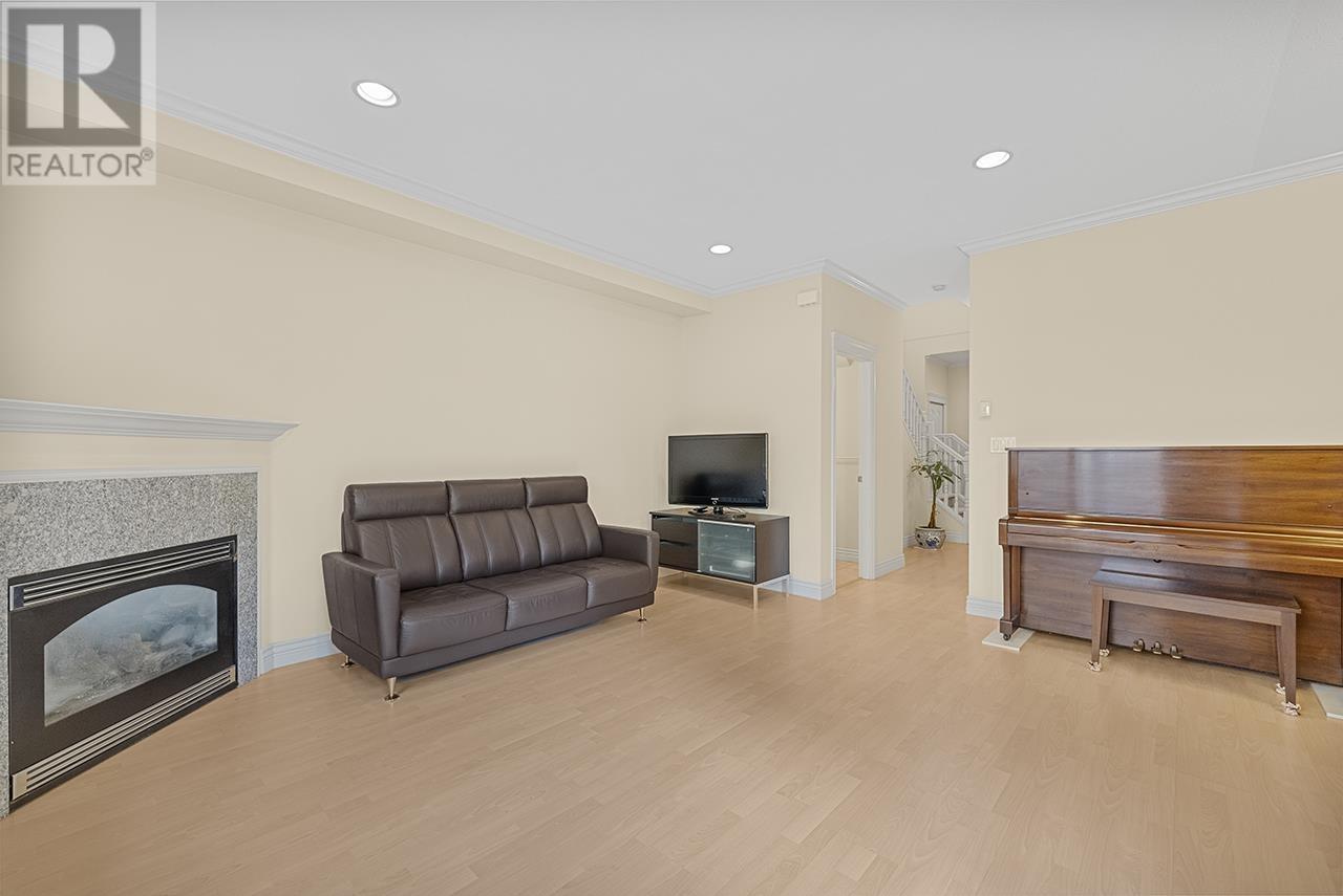 3 7433 St. Albans Road, Richmond, British Columbia  V6Y 2K5 - Photo 11 - R2969085