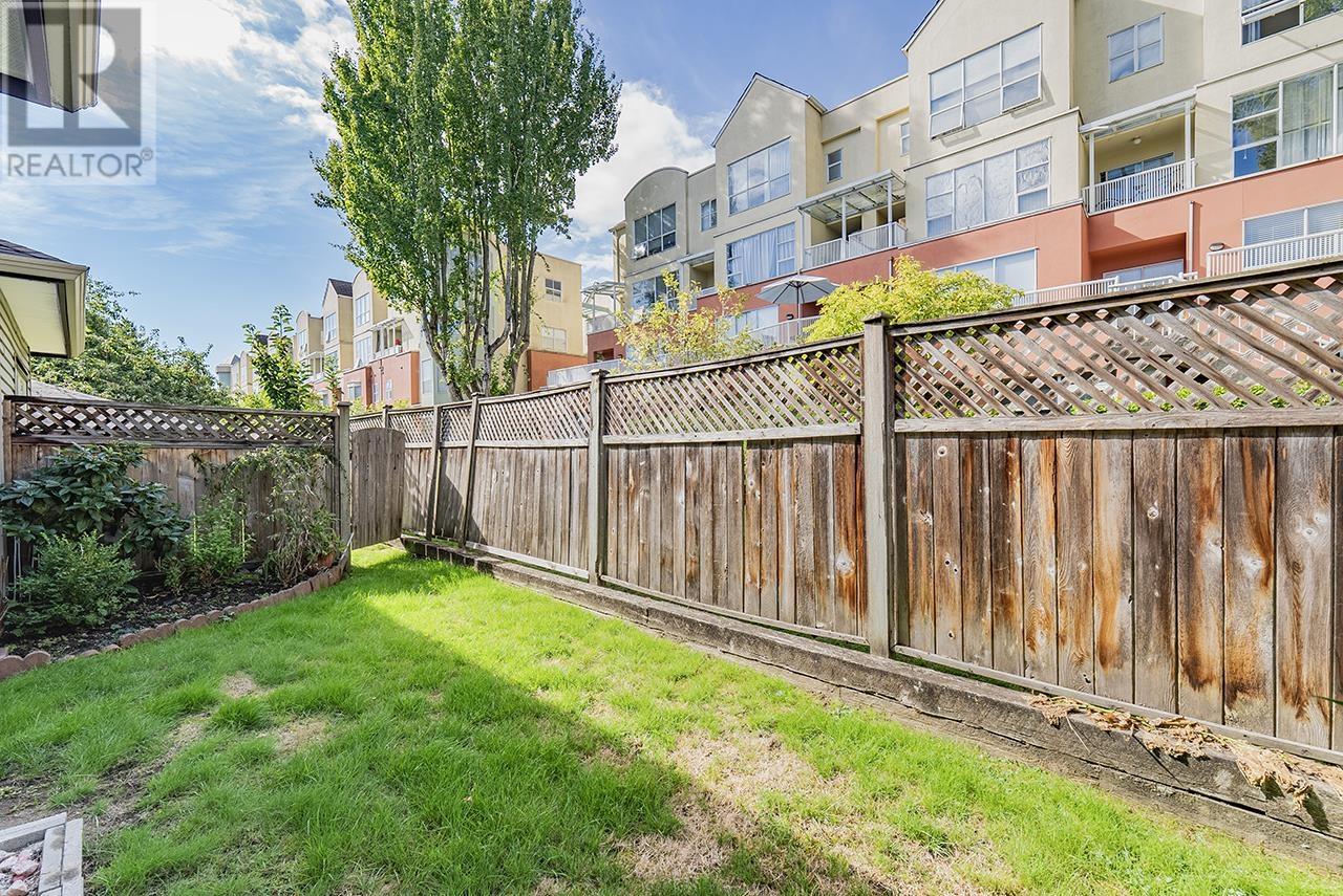 3 7433 St. Albans Road, Richmond, British Columbia  V6Y 2K5 - Photo 6 - R2969085