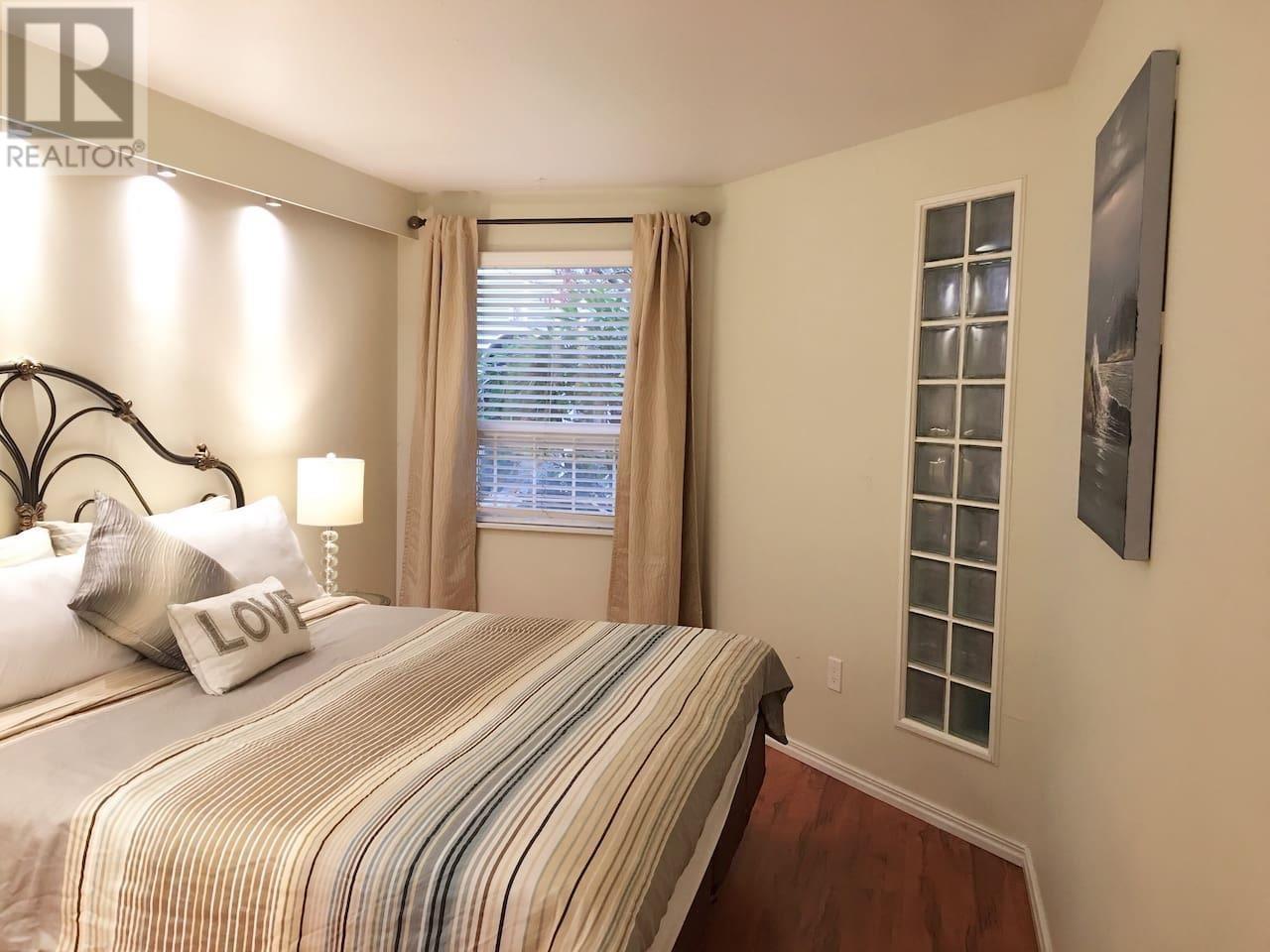 Listing Picture 10 of 13 : 4 1101 W 8TH AVENUE, Vancouver / 溫哥華 - 魯藝地產 Yvonne Lu Group - MLS Medallion Club Member