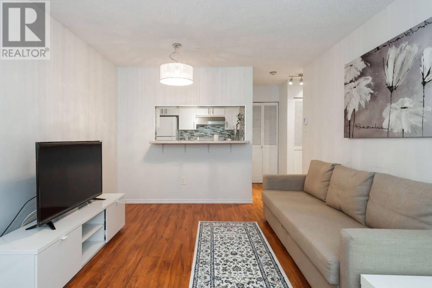 Listing Picture 6 of 13 : 4 1101 W 8TH AVENUE, Vancouver / 溫哥華 - 魯藝地產 Yvonne Lu Group - MLS Medallion Club Member