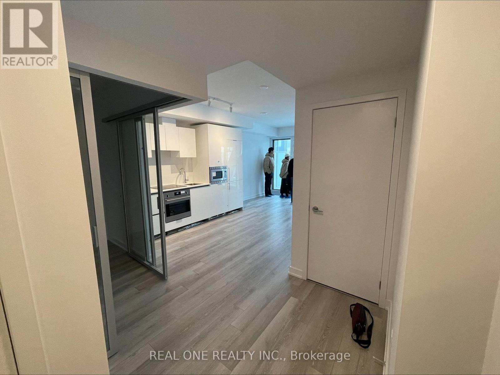 2317 - 230 Simcoe Street, Toronto, Ontario  M5T 0G7 - Photo 9 - C11988424