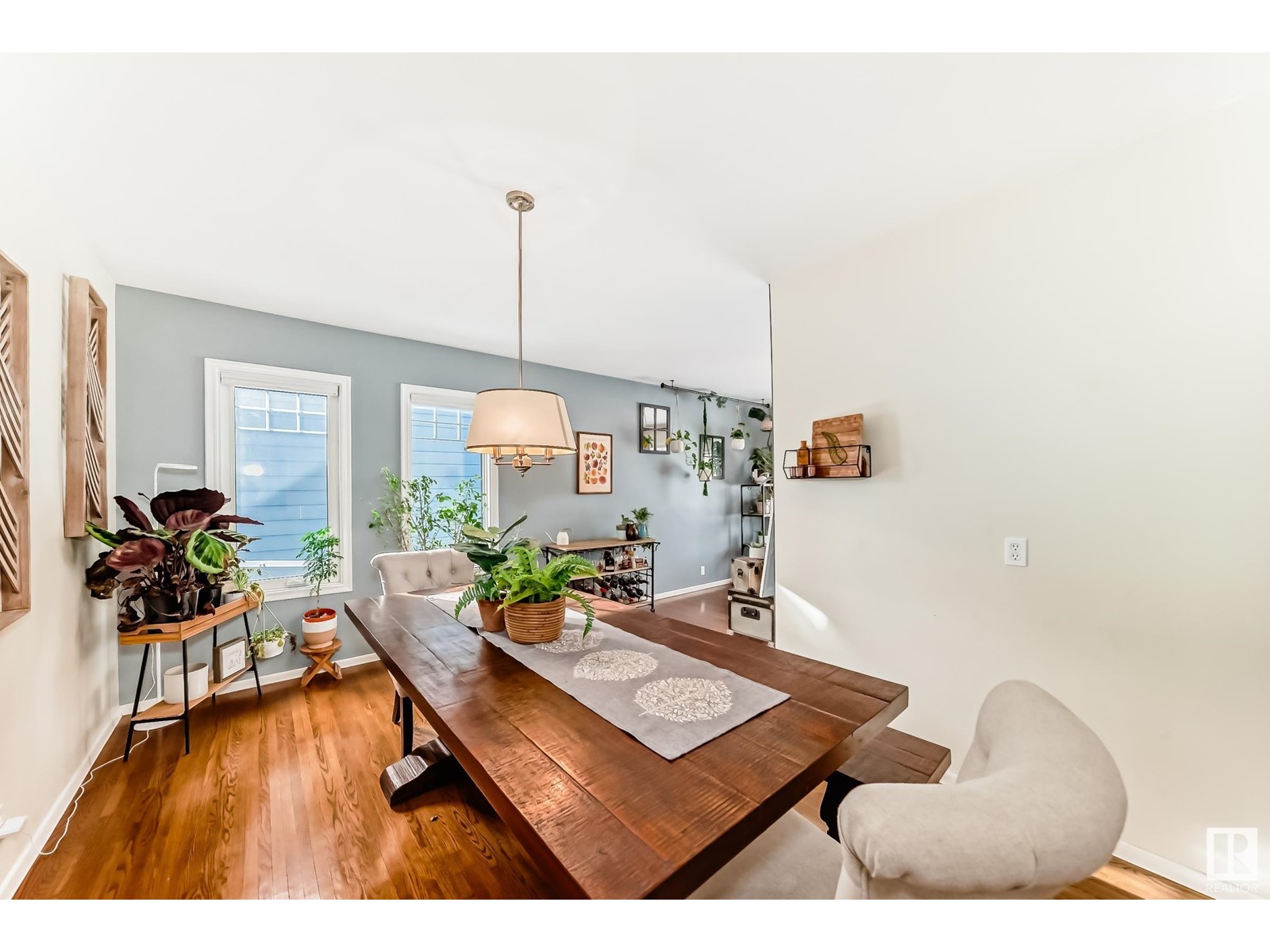 Property at 10615 134 ST NW image 4