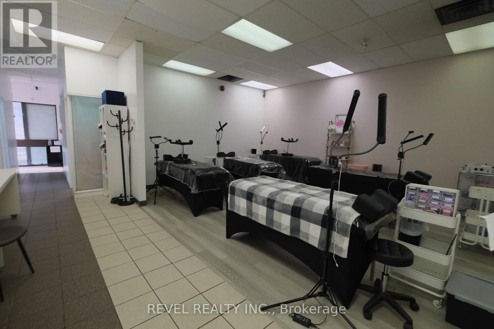 350 Wentworth Street E, Oshawa, Ontario  L1H 7R7 - Photo 16 - E11988412