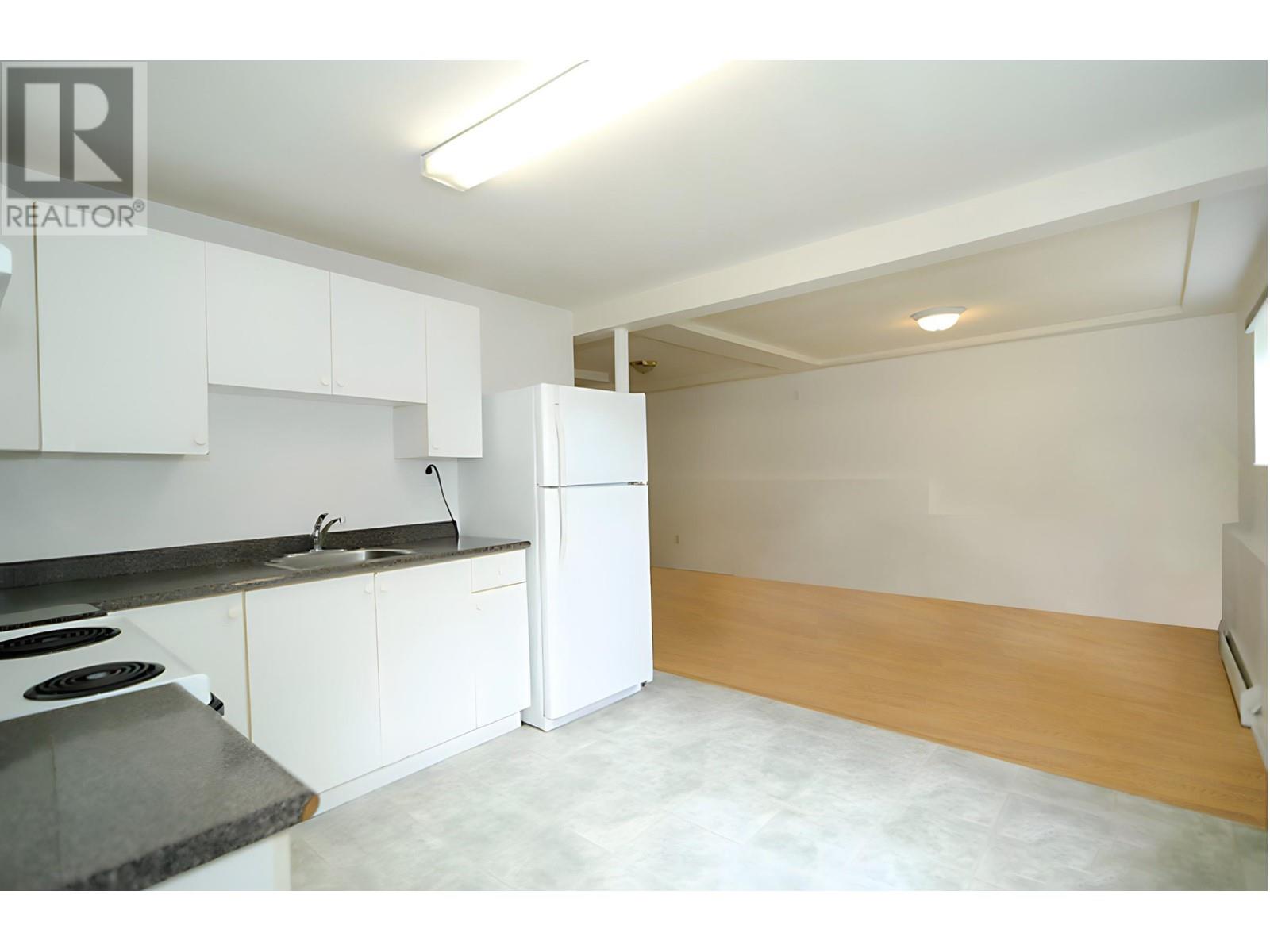 Listing Picture 17 of 23 : 3597 HAIDA DRIVE, Vancouver / 溫哥華 - 魯藝地產 Yvonne Lu Group - MLS Medallion Club Member