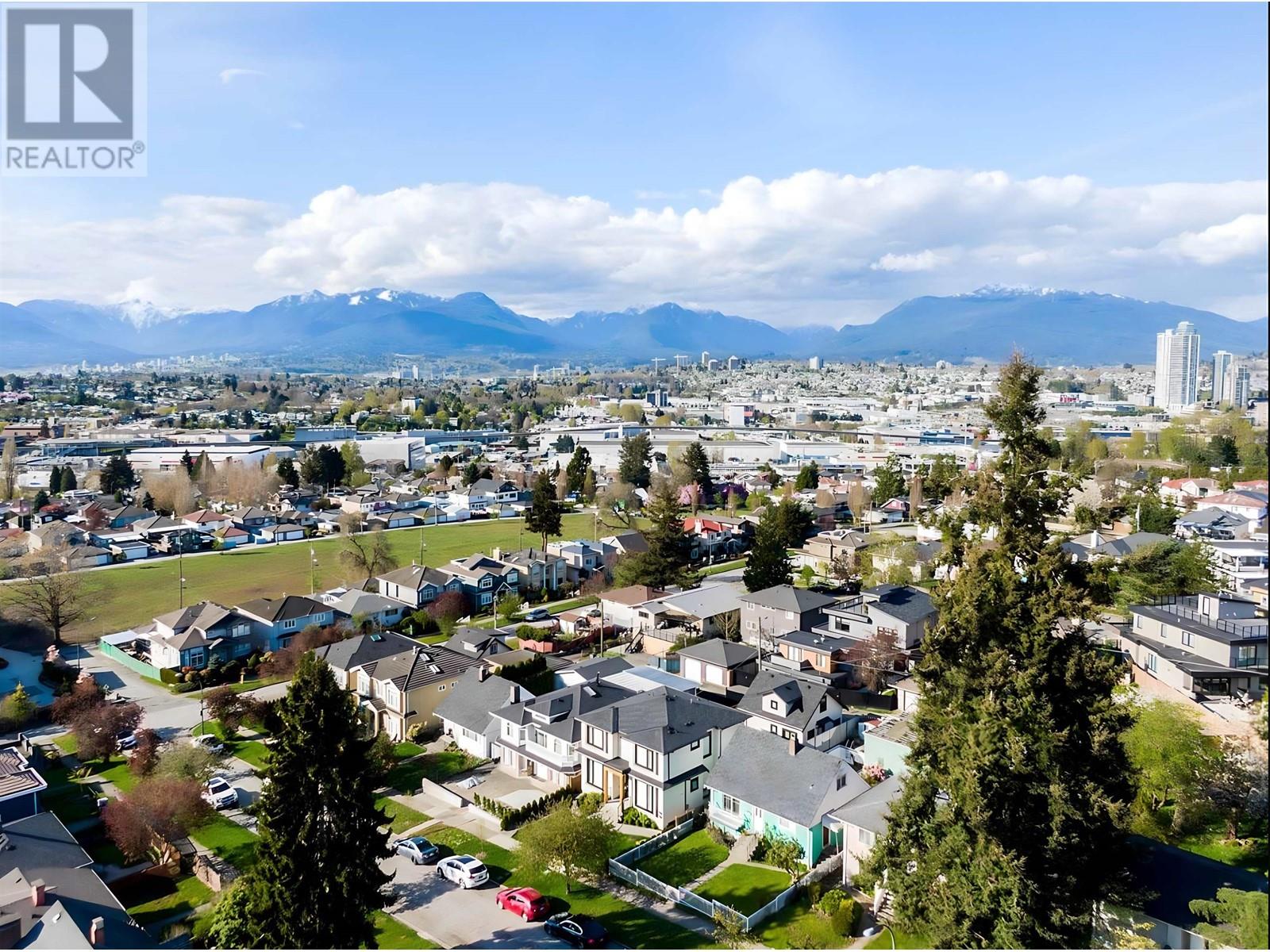 Listing Picture 23 of 23 : 3597 HAIDA DRIVE, Vancouver / 溫哥華 - 魯藝地產 Yvonne Lu Group - MLS Medallion Club Member