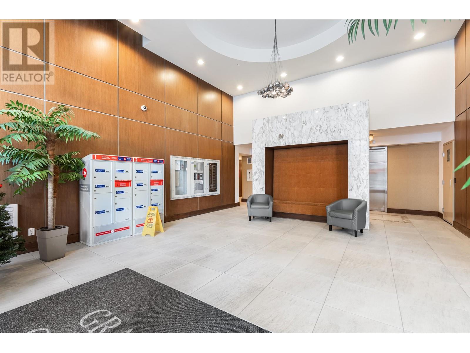 3103 2978 Glen Drive, Coquitlam, British Columbia  V3B 0C3 - Photo 36 - R2970765