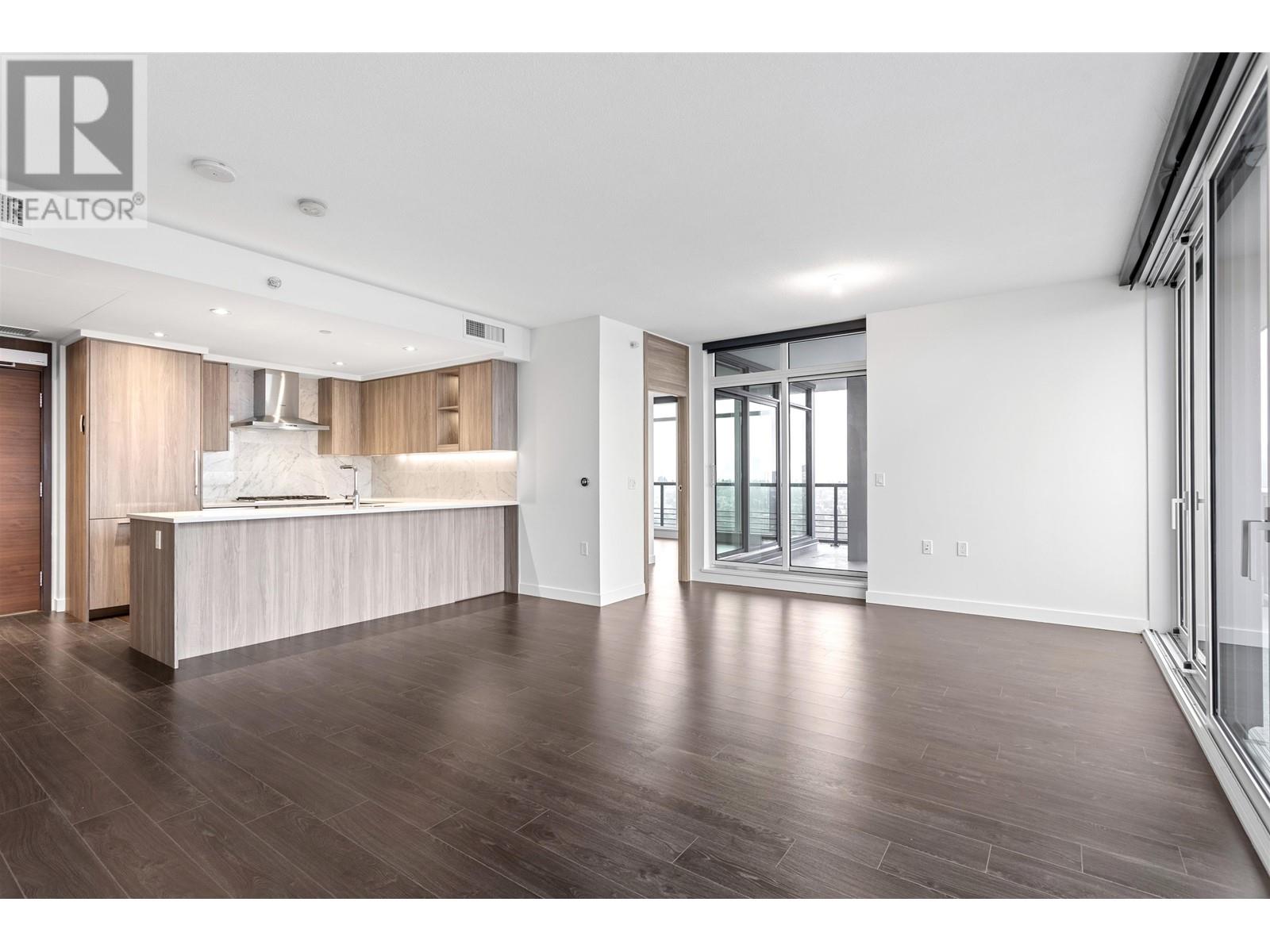 Listing Picture 7 of 36 : 4107 4720 LOUGHEED HIGHWAY, Burnaby / 本拿比 - 魯藝地產 Yvonne Lu Group - MLS Medallion Club Member
