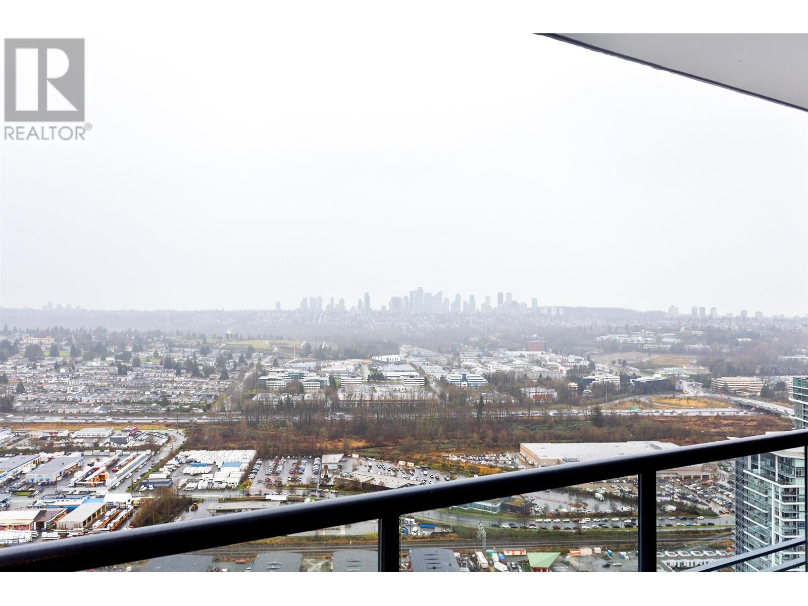 Listing Picture 28 of 36 : 4107 4720 LOUGHEED HIGHWAY, Burnaby / 本拿比 - 魯藝地產 Yvonne Lu Group - MLS Medallion Club Member