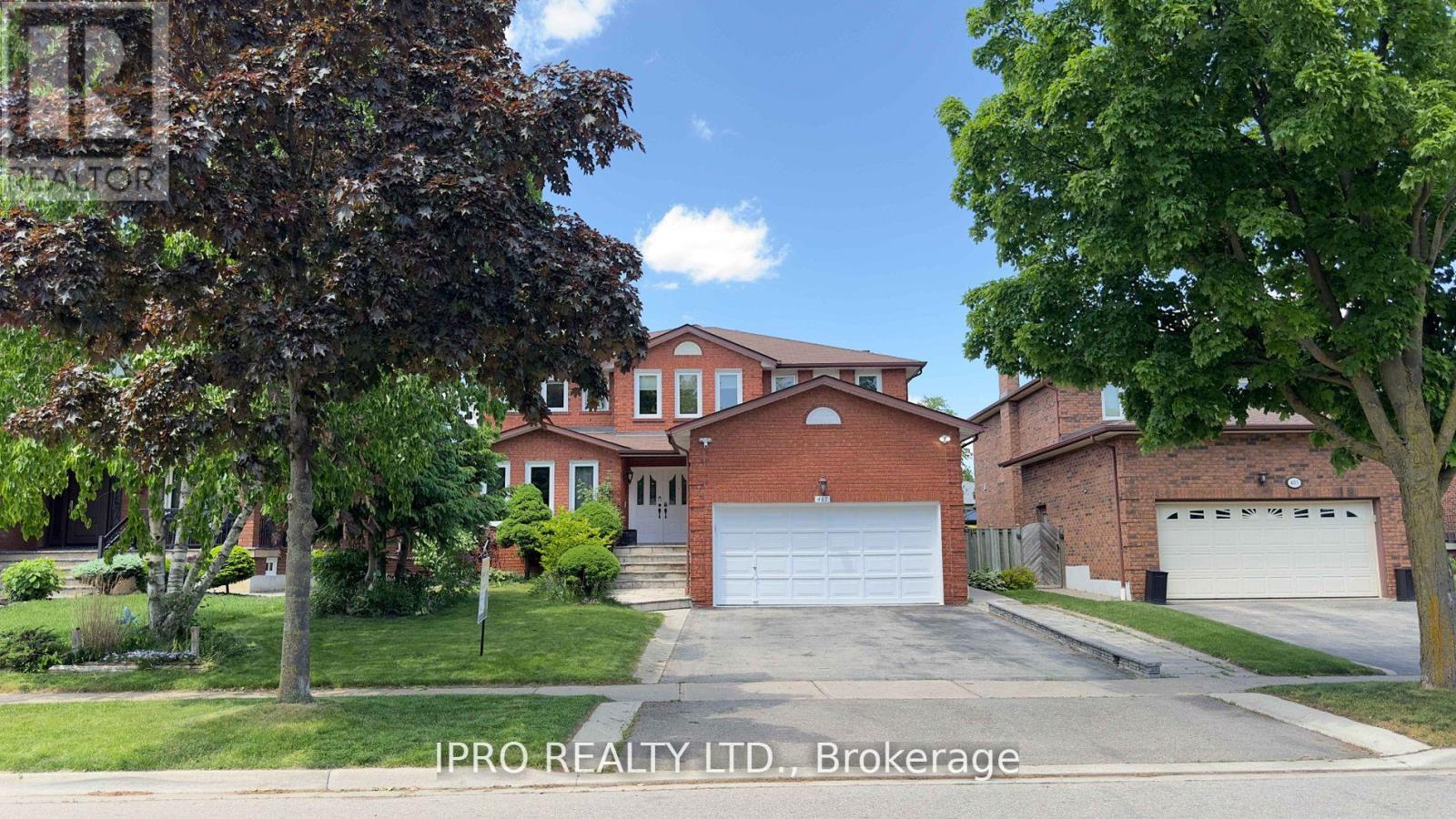 487 Cullen Avenue, Mississauga, Ontario  L5B 2Y1 - Photo 2 - W11988437