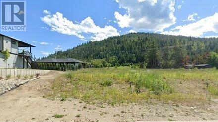 1150 19 Avenue Se, Salmon Arm, British Columbia  V1E 3P9 - Photo 2 - 10336643