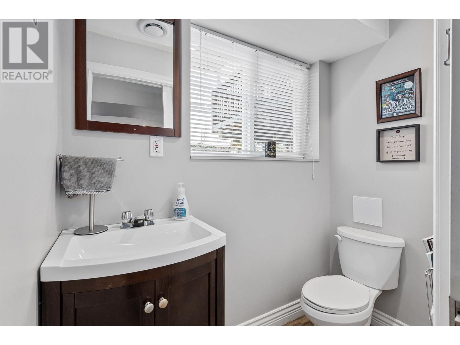 1122 Rochester Avenue, Coquitlam, British Columbia  V3K 2X4 - Photo 30 - R2970756