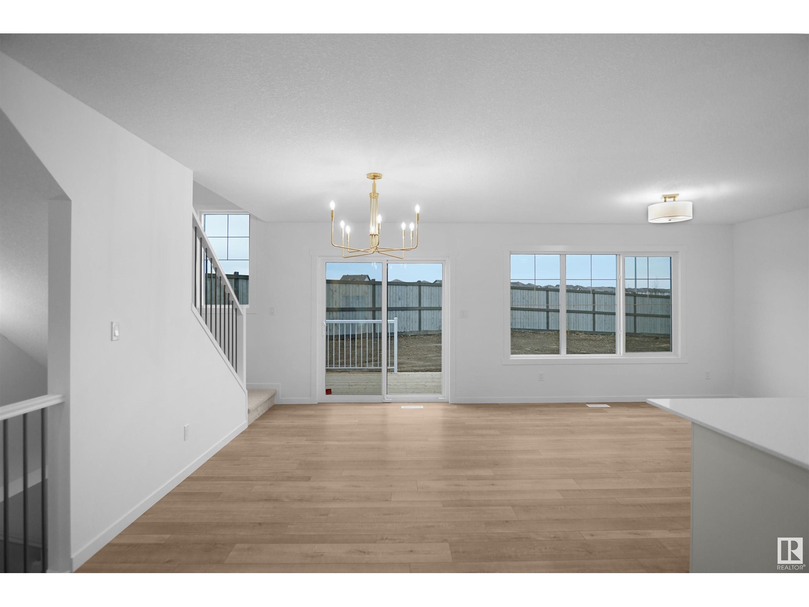 Property at #18 905 172 ST SW image 4