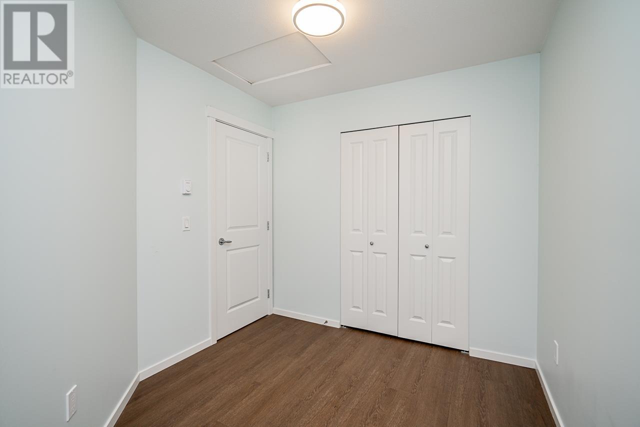 Listing Picture 16 of 32 : 12 9088 HALSTON COURT, Burnaby / 本拿比 - 魯藝地產 Yvonne Lu Group - MLS Medallion Club Member