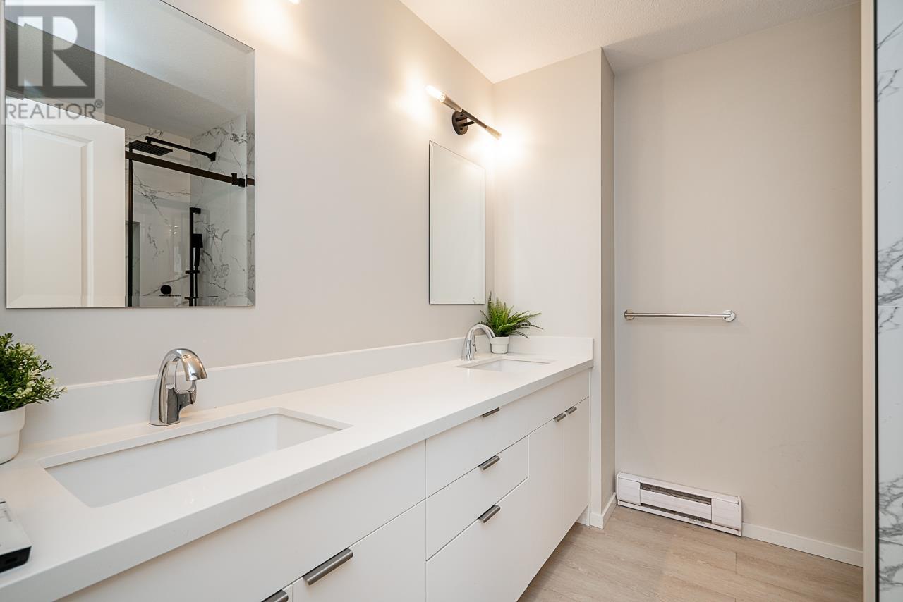 Listing Picture 19 of 32 : 12 9088 HALSTON COURT, Burnaby / 本拿比 - 魯藝地產 Yvonne Lu Group - MLS Medallion Club Member