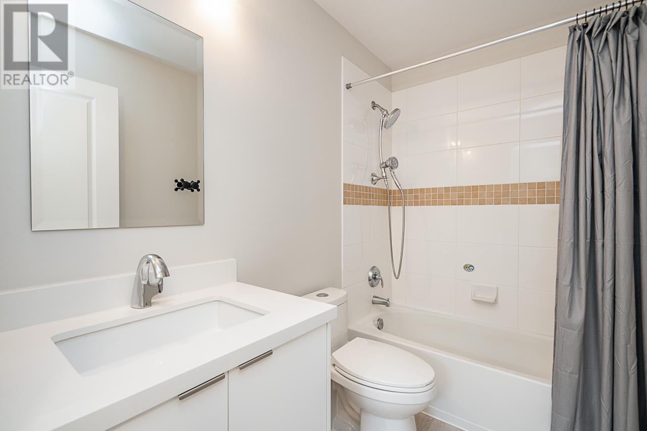 Listing Picture 23 of 32 : 12 9088 HALSTON COURT, Burnaby / 本拿比 - 魯藝地產 Yvonne Lu Group - MLS Medallion Club Member