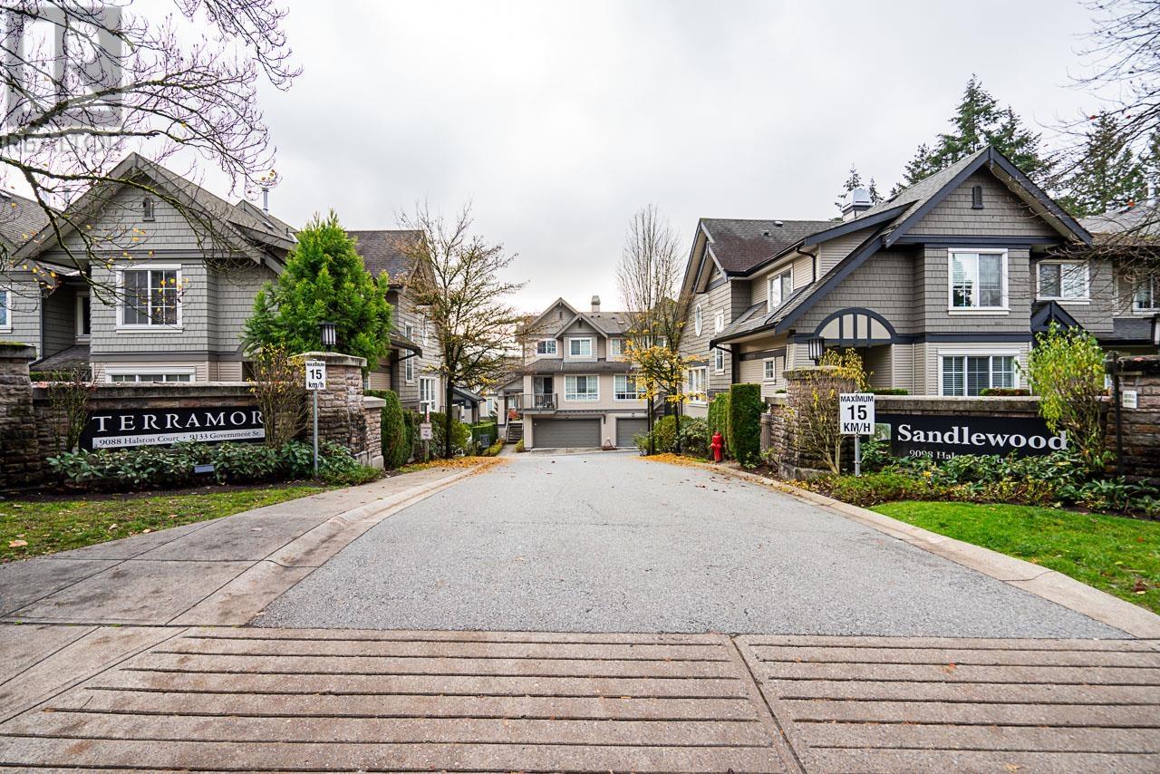 Listing Picture 30 of 32 : 12 9088 HALSTON COURT, Burnaby / 本拿比 - 魯藝地產 Yvonne Lu Group - MLS Medallion Club Member