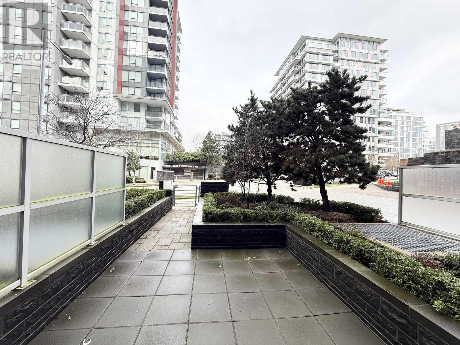 Listing Picture 17 of 19 : 205 8800 HAZELBRIDGE WAY, Richmond / 烈治文 - 魯藝地產 Yvonne Lu Group - MLS Medallion Club Member