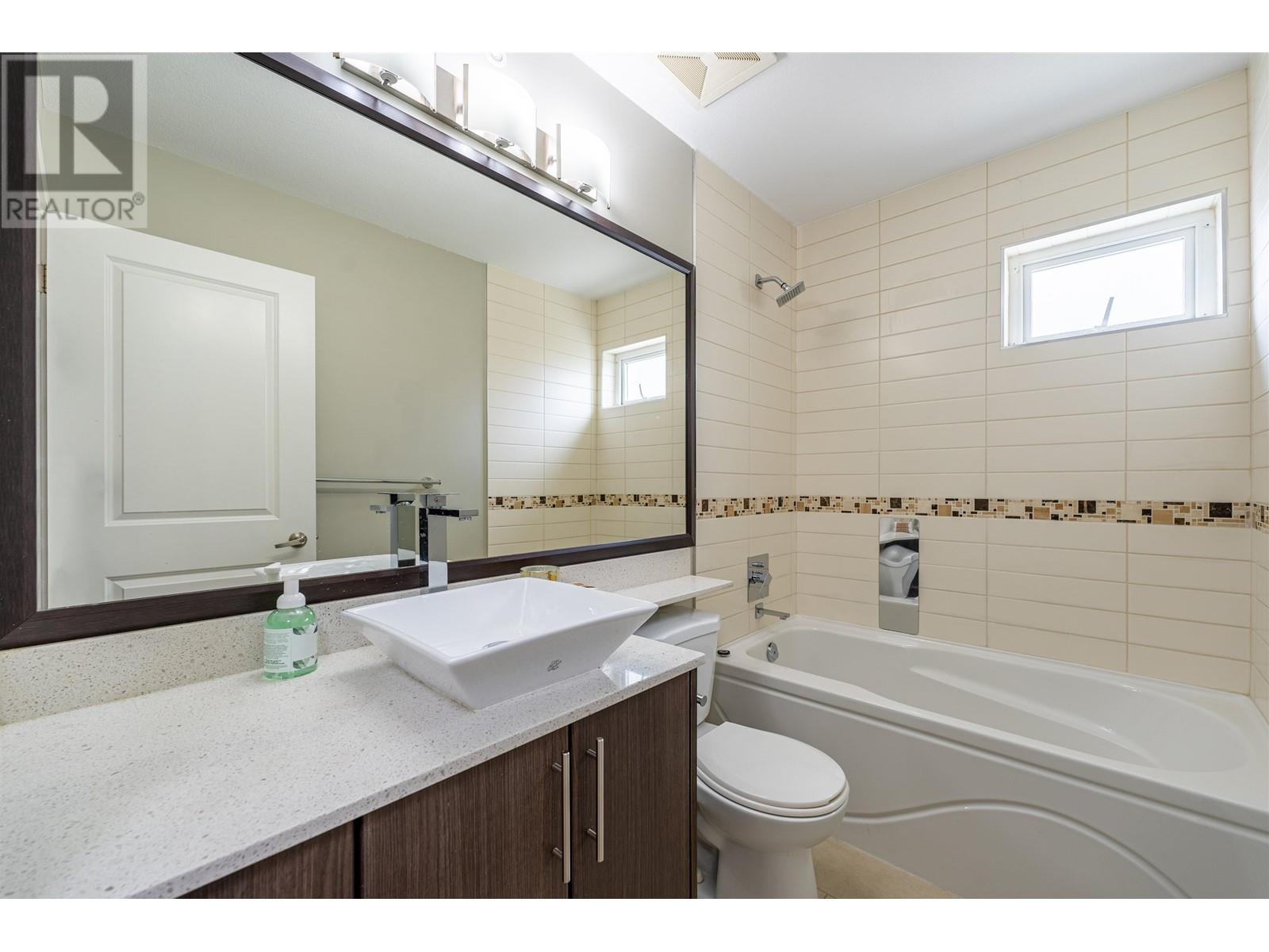 208 3888 Norfolk Street, Burnaby, British Columbia  V5G 1E5 - Photo 13 - R2970763