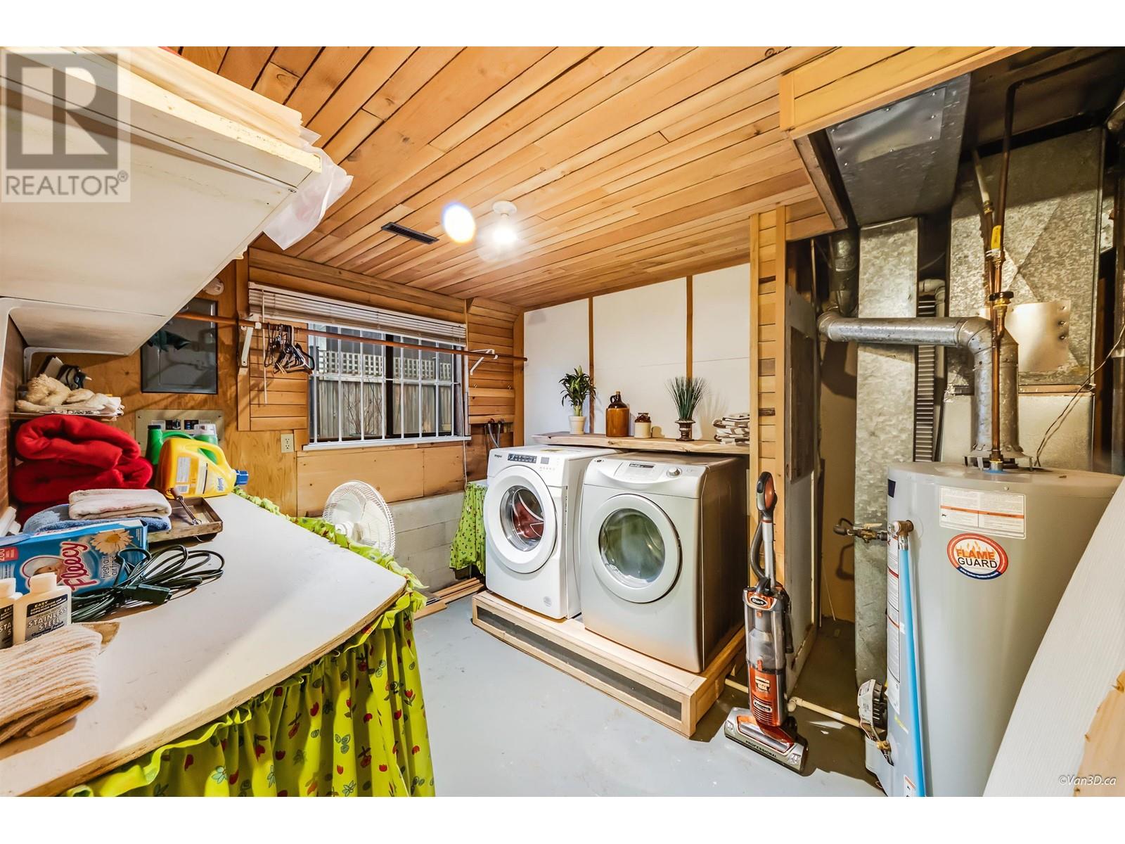 1924 Westminster Avenue, Port Coquitlam, British Columbia  V3B 1E8 - Photo 20 - R2970744
