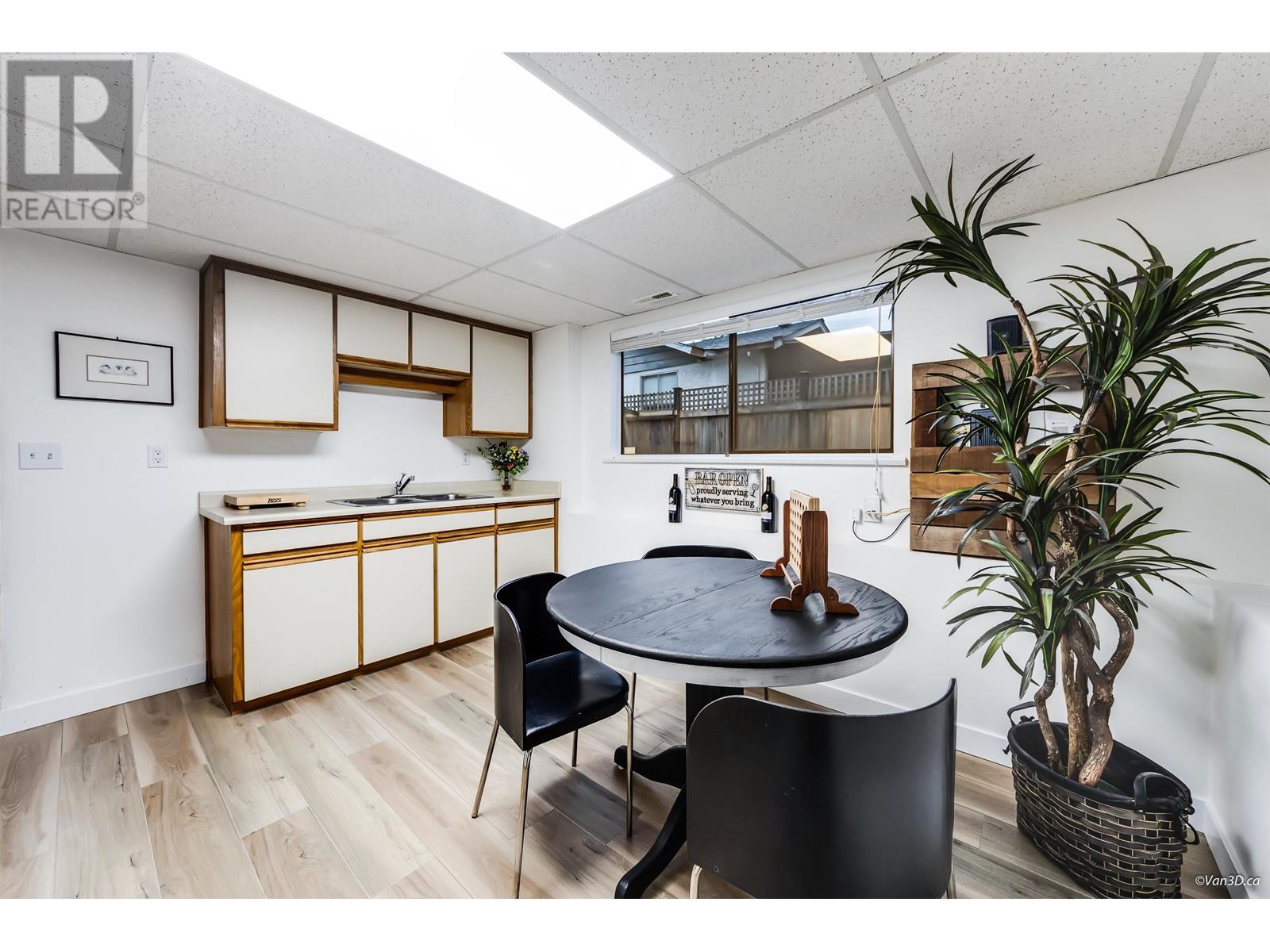 1924 Westminster Avenue, Port Coquitlam, British Columbia  V3B 1E8 - Photo 26 - R2970744