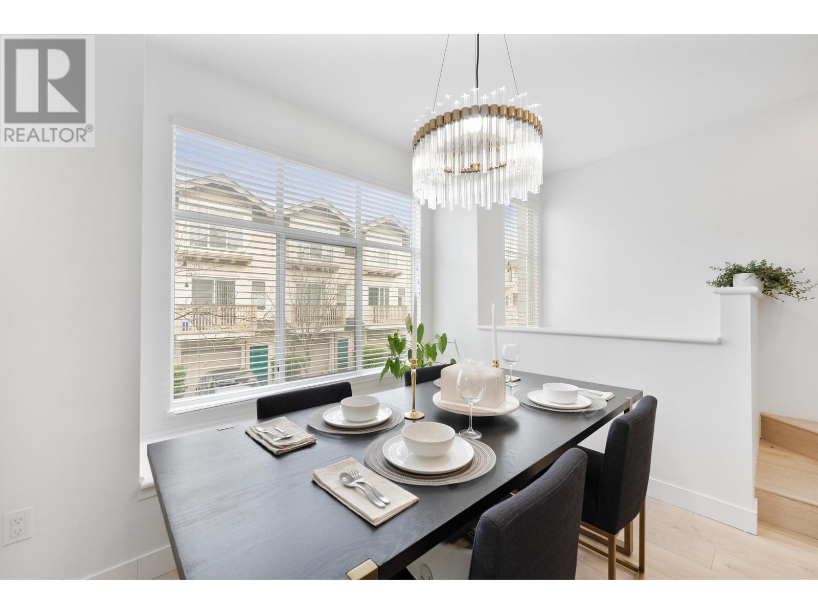 Listing Picture 11 of 37 : 83 6588 BARNARD DRIVE, Richmond / 烈治文 - 魯藝地產 Yvonne Lu Group - MLS Medallion Club Member