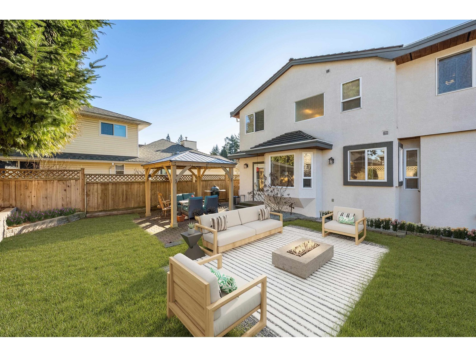 14027 Blackburn Avenue, White Rock, British Columbia  V4B 2Z6 - Photo 9 - R2969979
