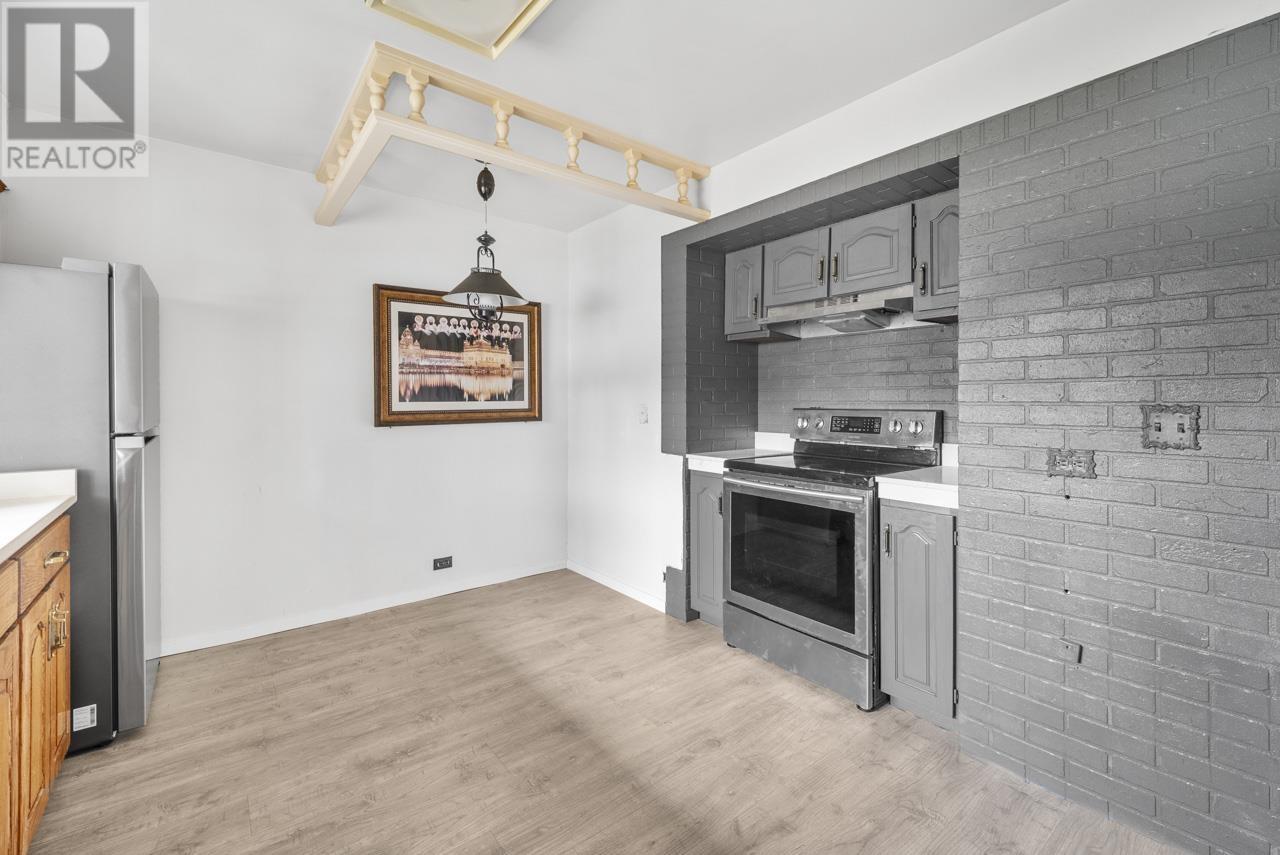 761 Cottonwood Avenue, Coquitlam, British Columbia  V3J 2S8 - Photo 7 - R2970719