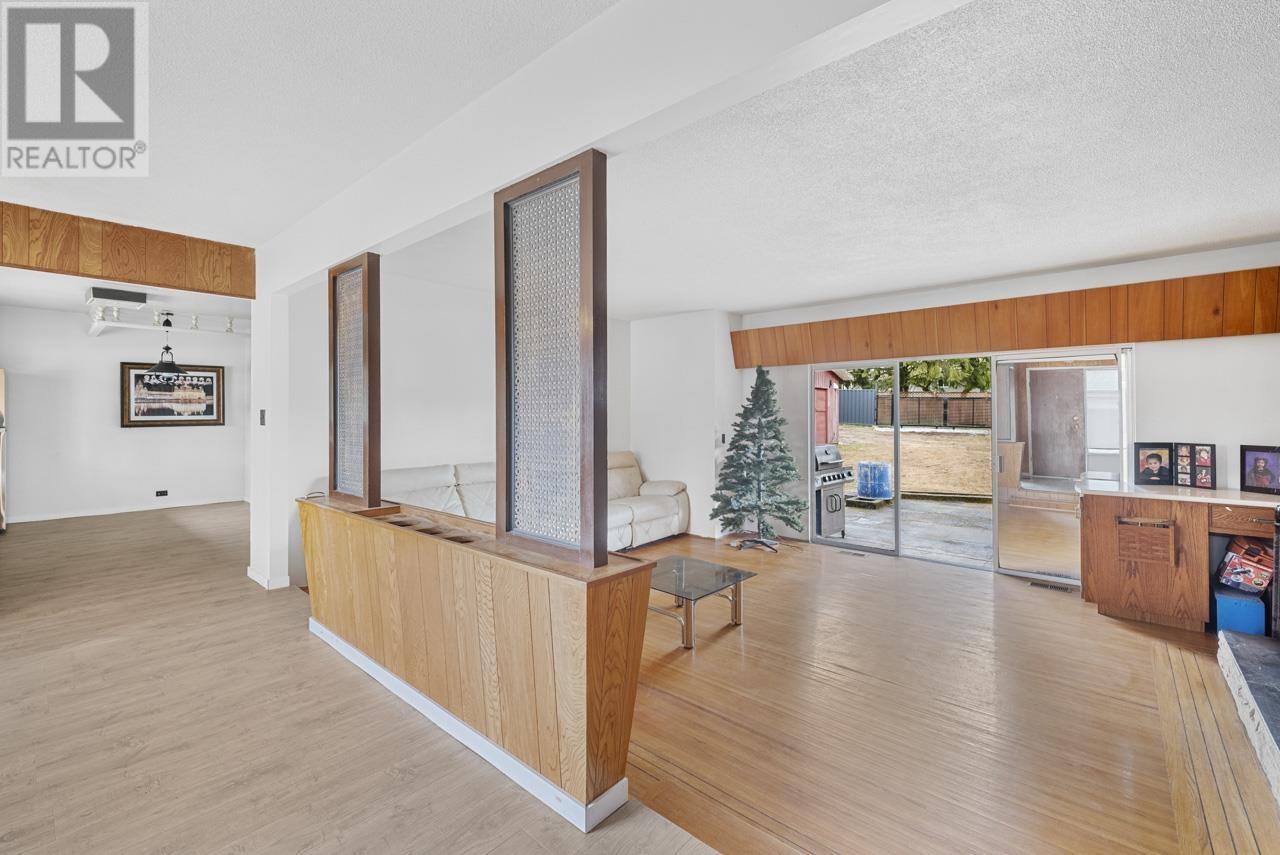 Property at 761 COTTONWOOD AVENUE image 4