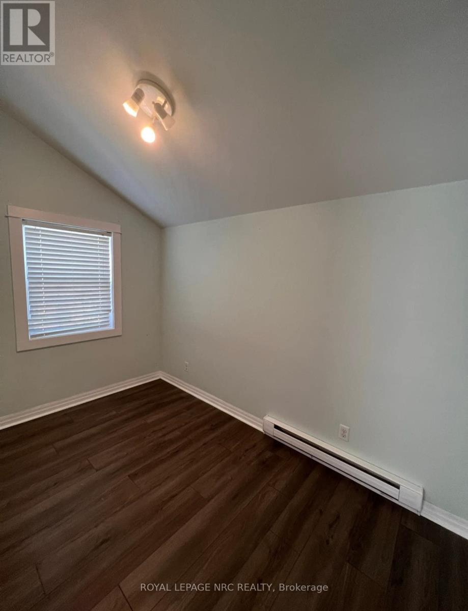 Property at 387 ELMWOOD AVENUE image 4