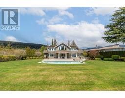 1028 GROVELAND PLACE, West Vancouver, British Columbia