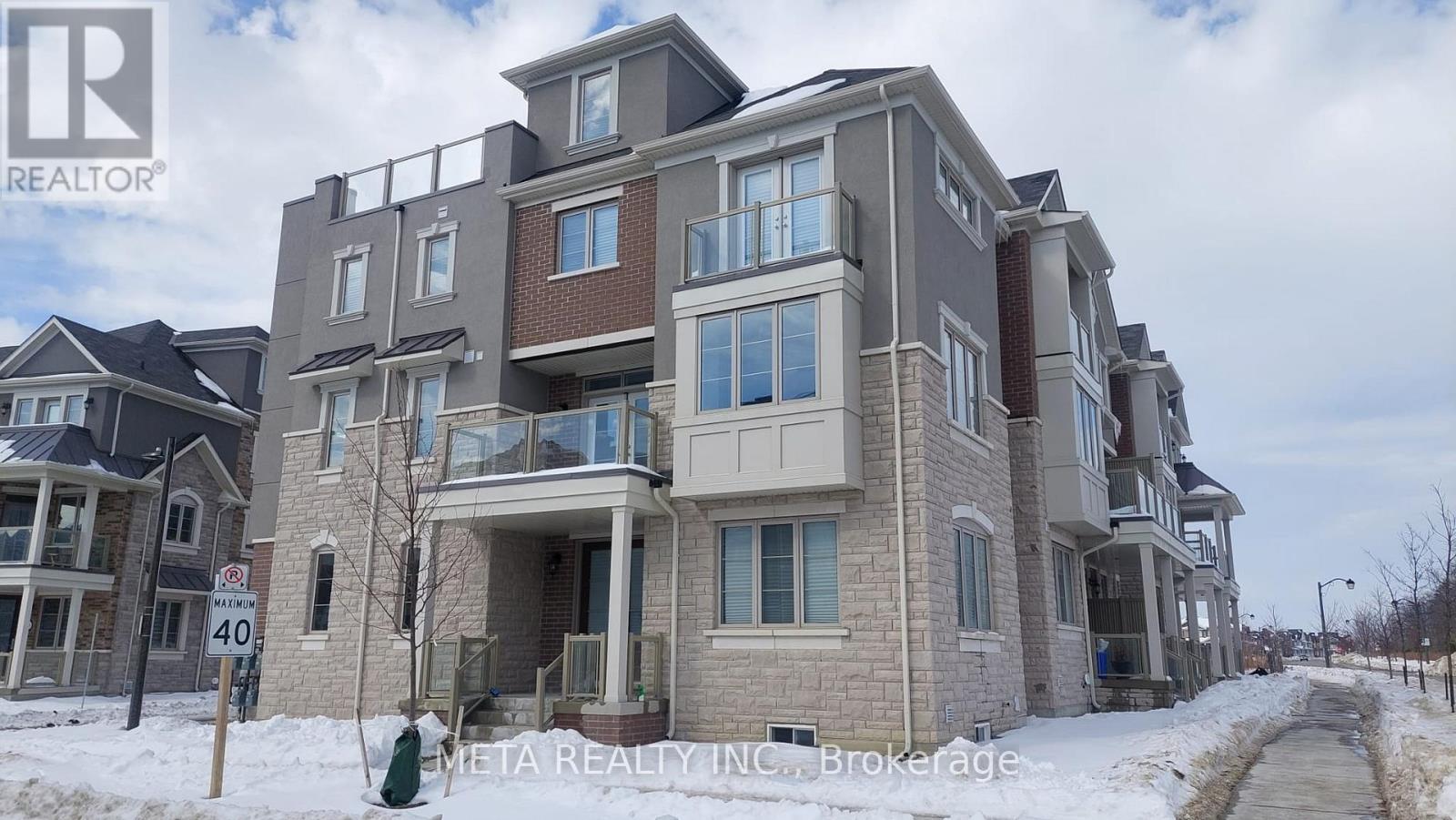 2 BRUCE BOYD DRIVE, Markham, Ontario