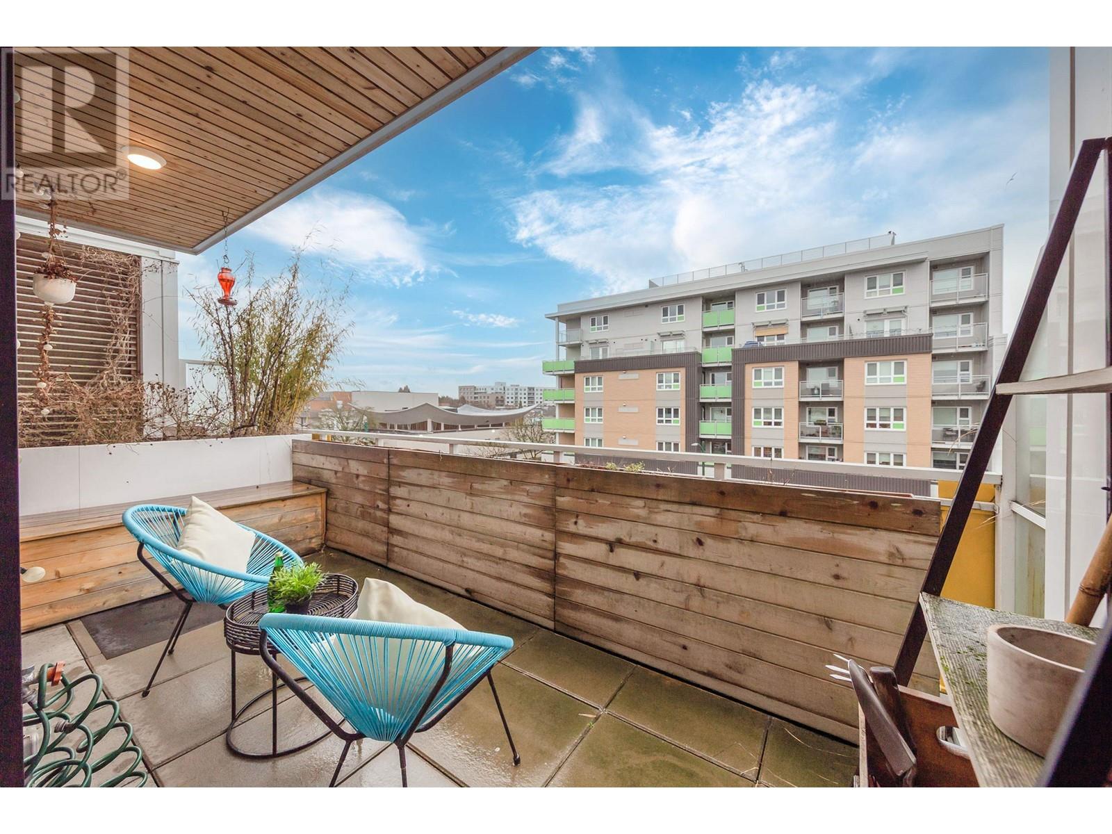 Listing Picture 28 of 31 : PH7 688 E 19TH AVENUE, Vancouver / 溫哥華 - 魯藝地產 Yvonne Lu Group - MLS Medallion Club Member