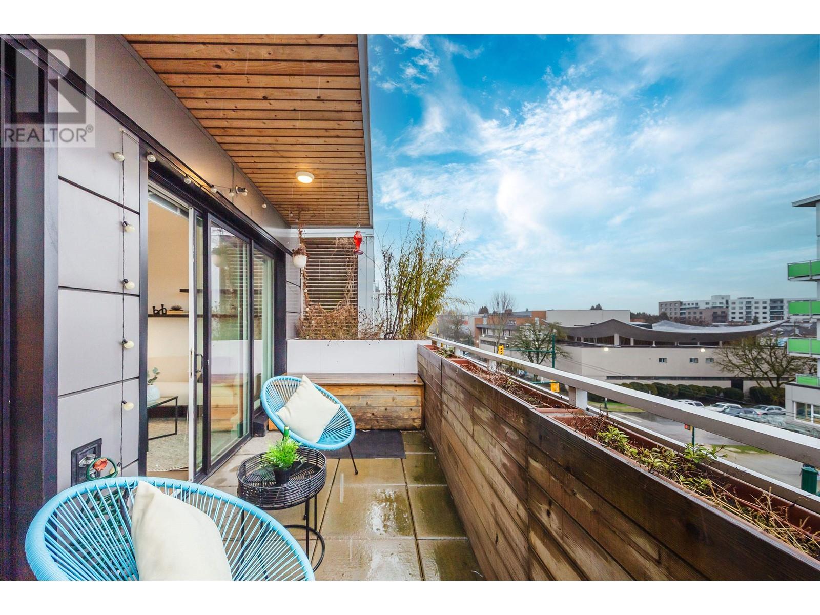 Listing Picture 29 of 31 : PH7 688 E 19TH AVENUE, Vancouver / 溫哥華 - 魯藝地產 Yvonne Lu Group - MLS Medallion Club Member