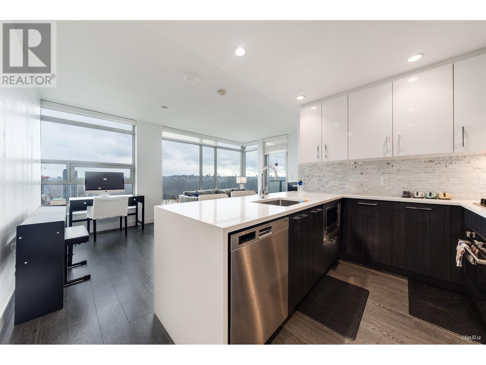 1501 518 Whiting Way, Coquitlam, British Columbia  V3J 0H7 - Photo 3 - R2970356
