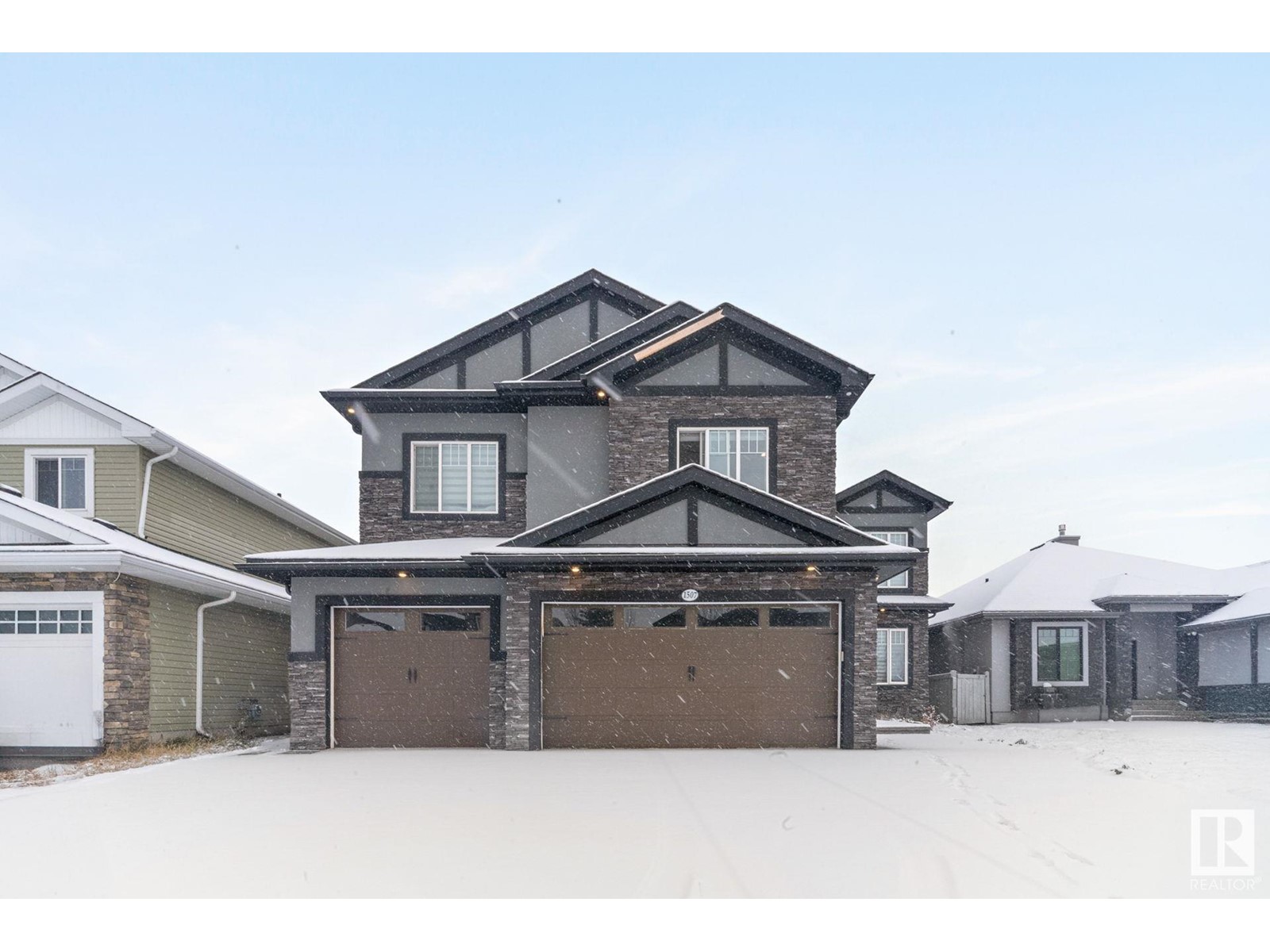 Property at 1507 Adamson VW SW SW image 1
